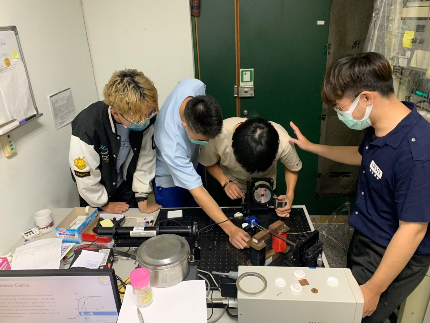 修習「半導體數位產業先修學程」左營高中學生高大上課05圖片