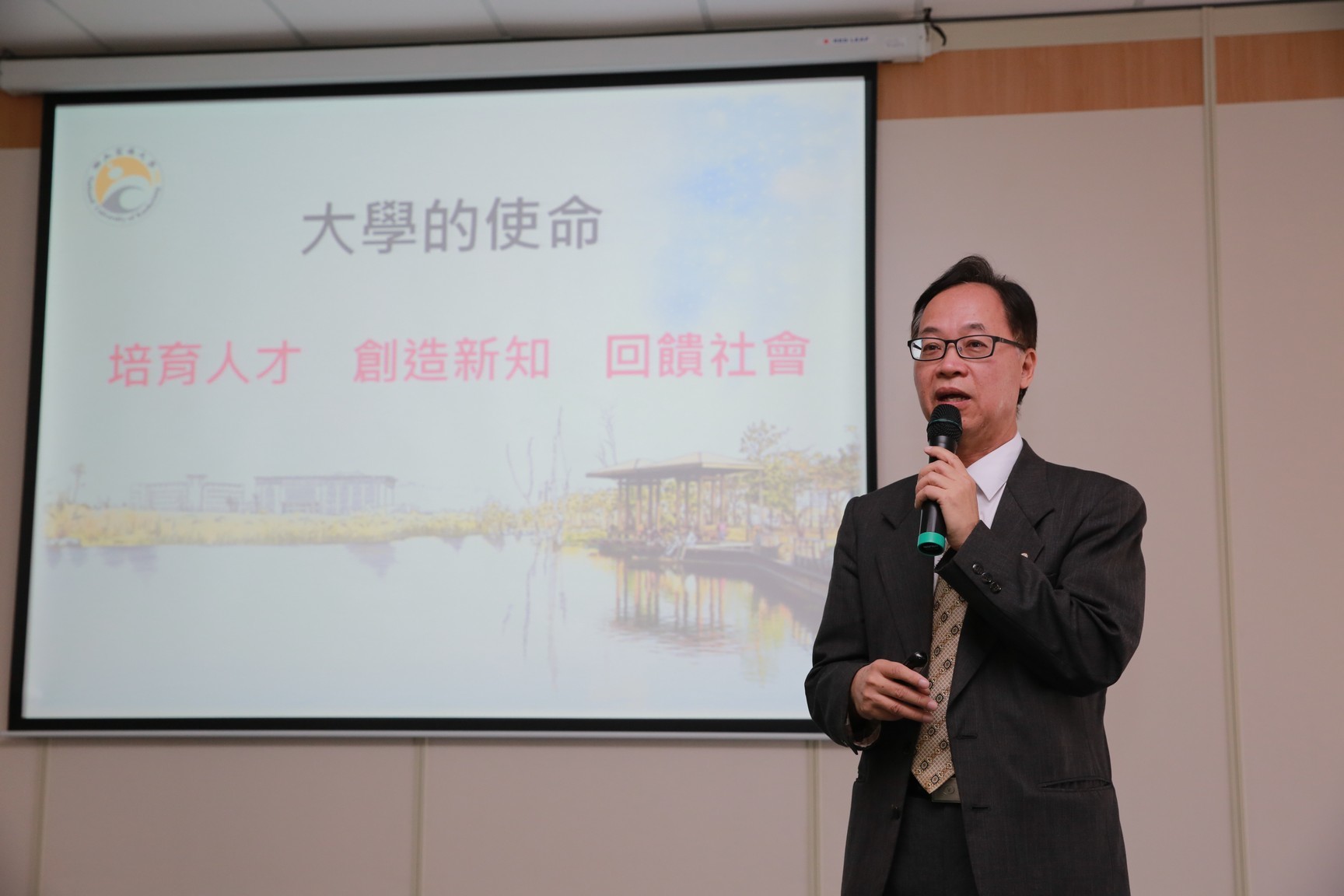 圖片說明