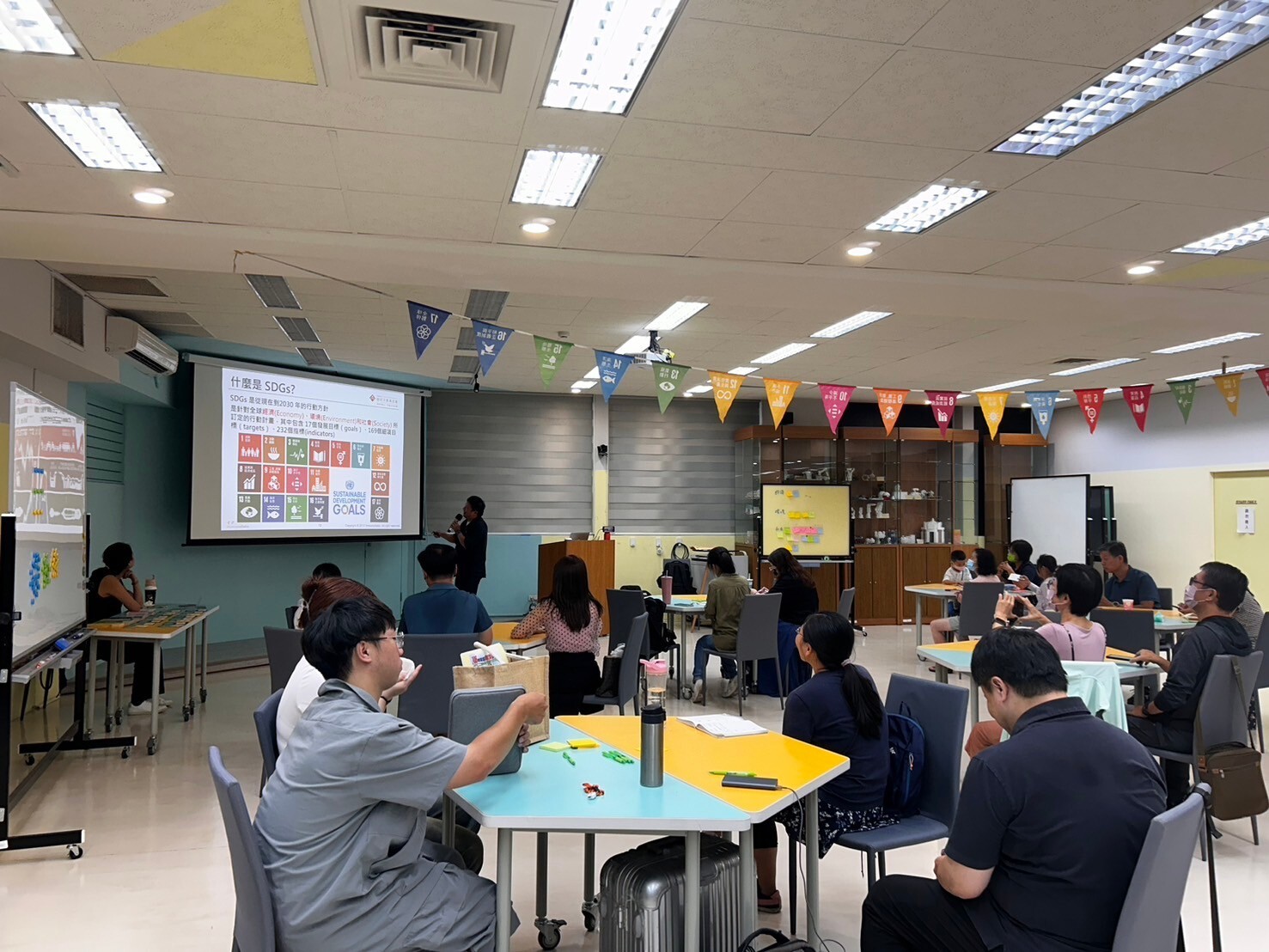 高雄大學創新學院、朝邦文教基金會共辦「2030 SDGs Game」002