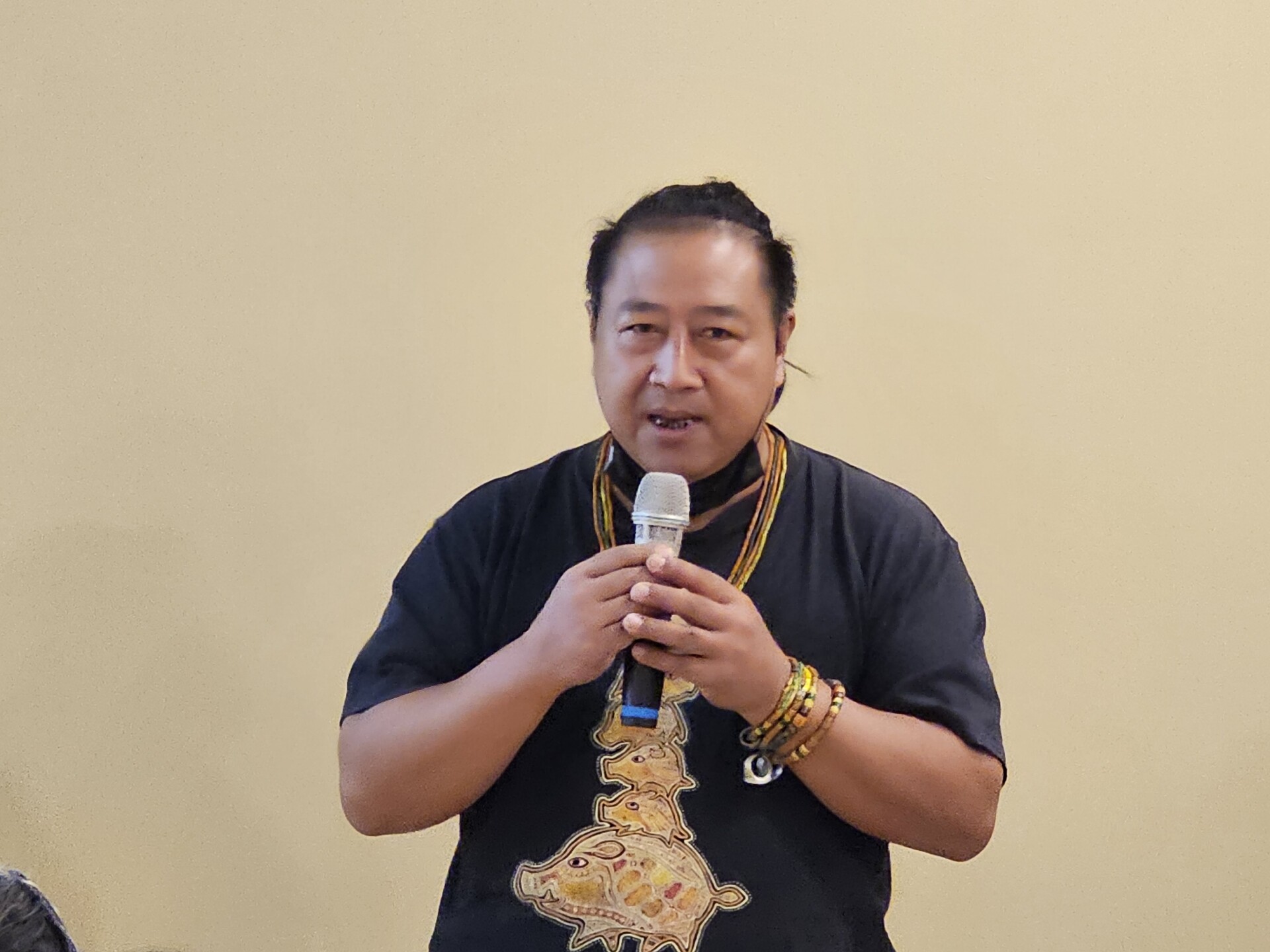 National University of Kaohsiung (NUK) held the opening ceremony of the "Indigenous Students Resources Center" on the 18th. 008