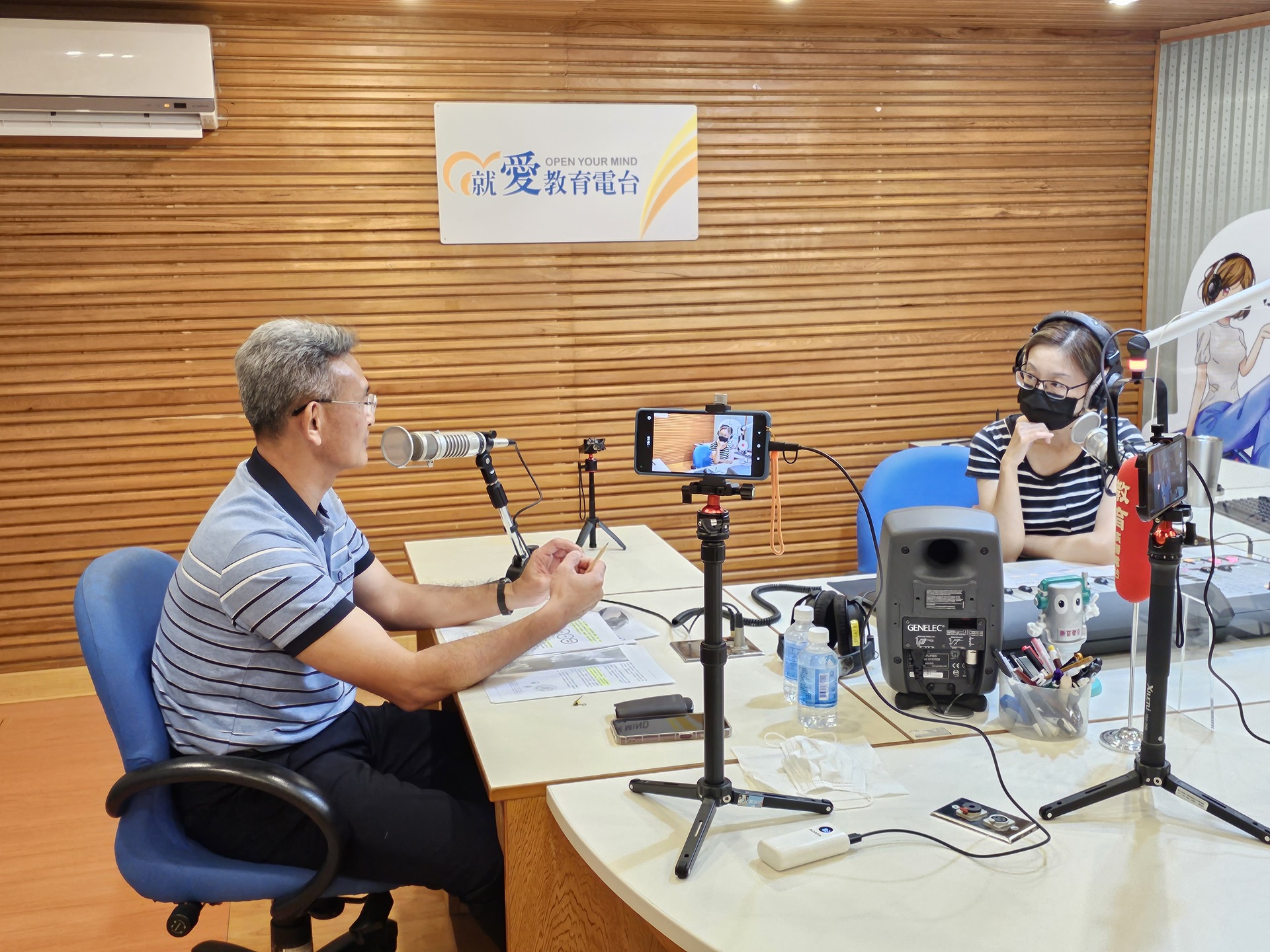 國立高雄大學運動與健康休閒學系系主任張志成受訪剖析（Covid-19）疫後運動科技往個人化、互動性、虛擬化與娛樂性方向發展003
