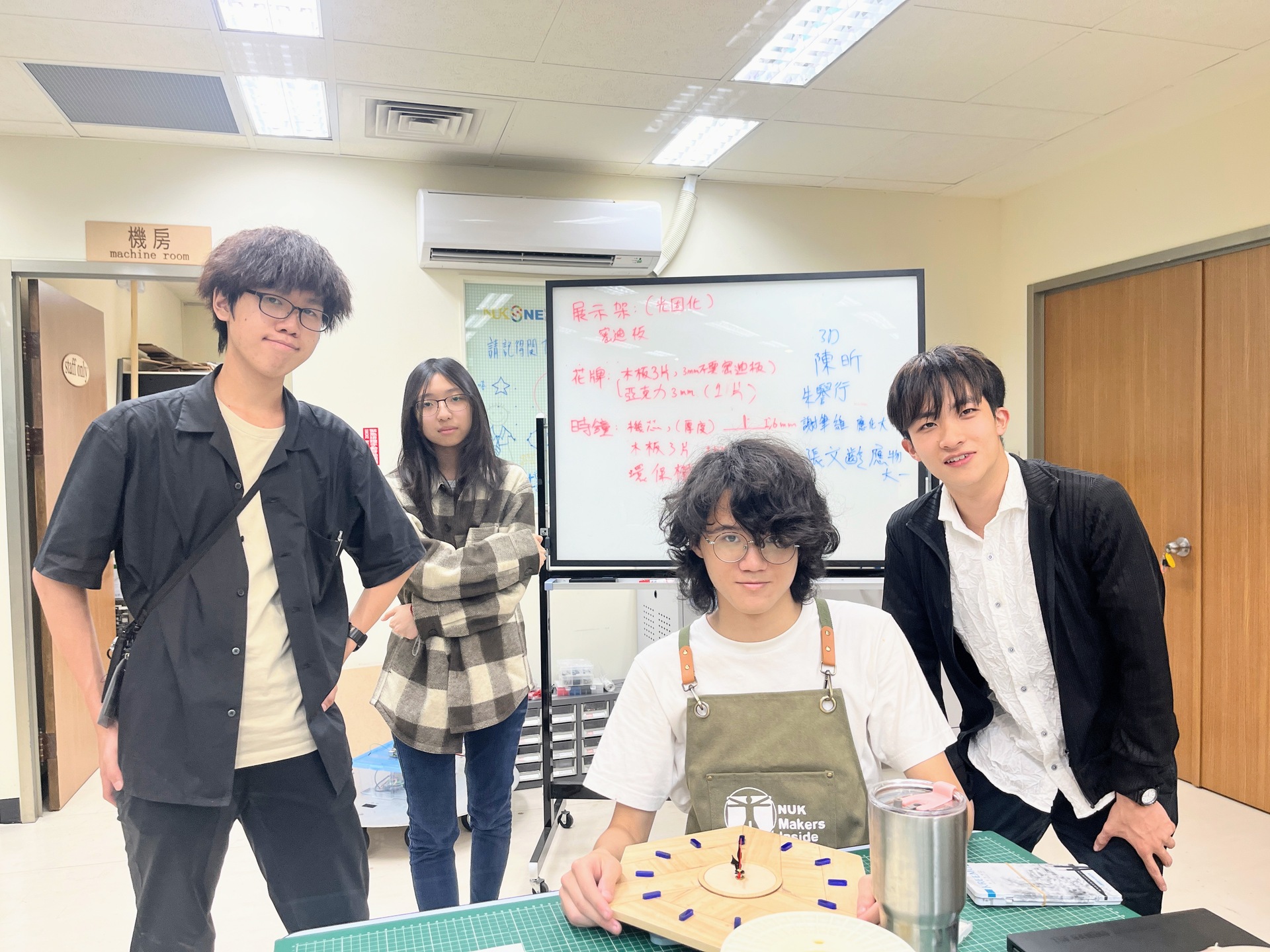 112-2學期「Be a Maker 成為創客玩家」工作坊圓滿落幕，學員創意作品令人驚豔