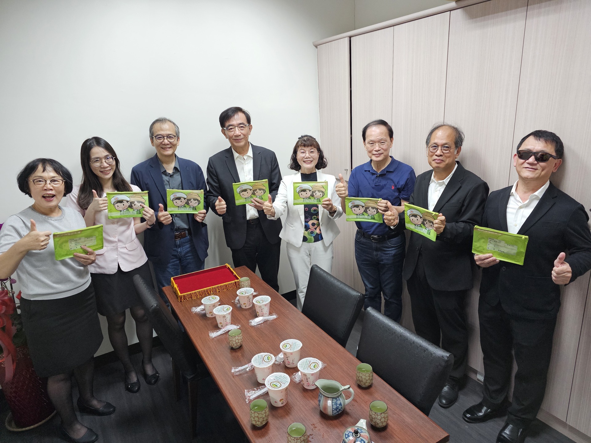 「高雄大學郵局」揭牌啟用 提供師生民眾 完整便利服務、體現SDGs、ESG 005