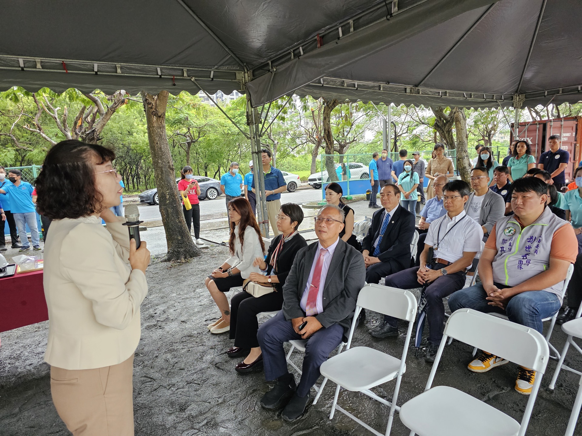 高雄大學「人工草皮足球場」動土07