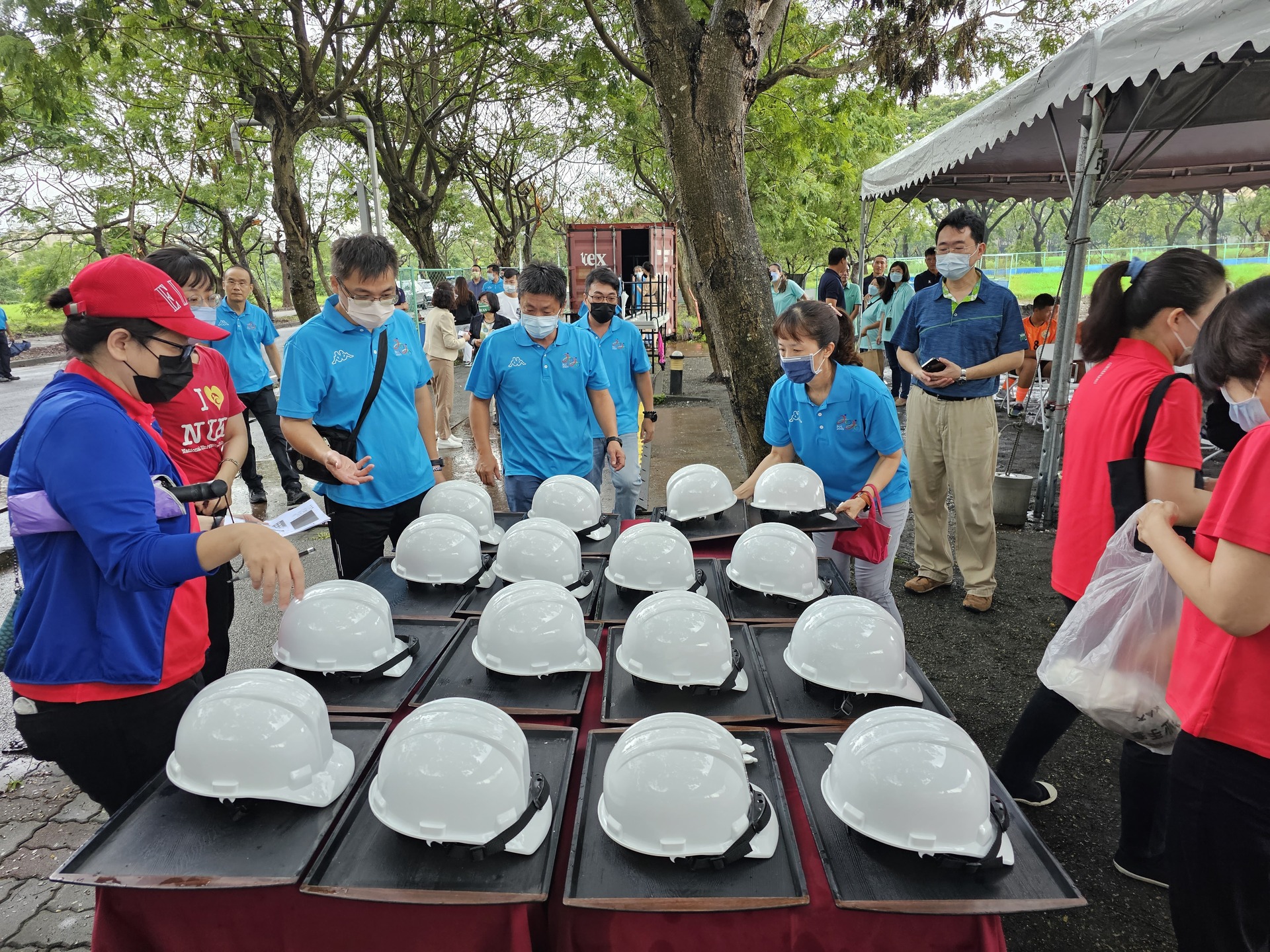 高雄大學「人工草皮足球場」動土08