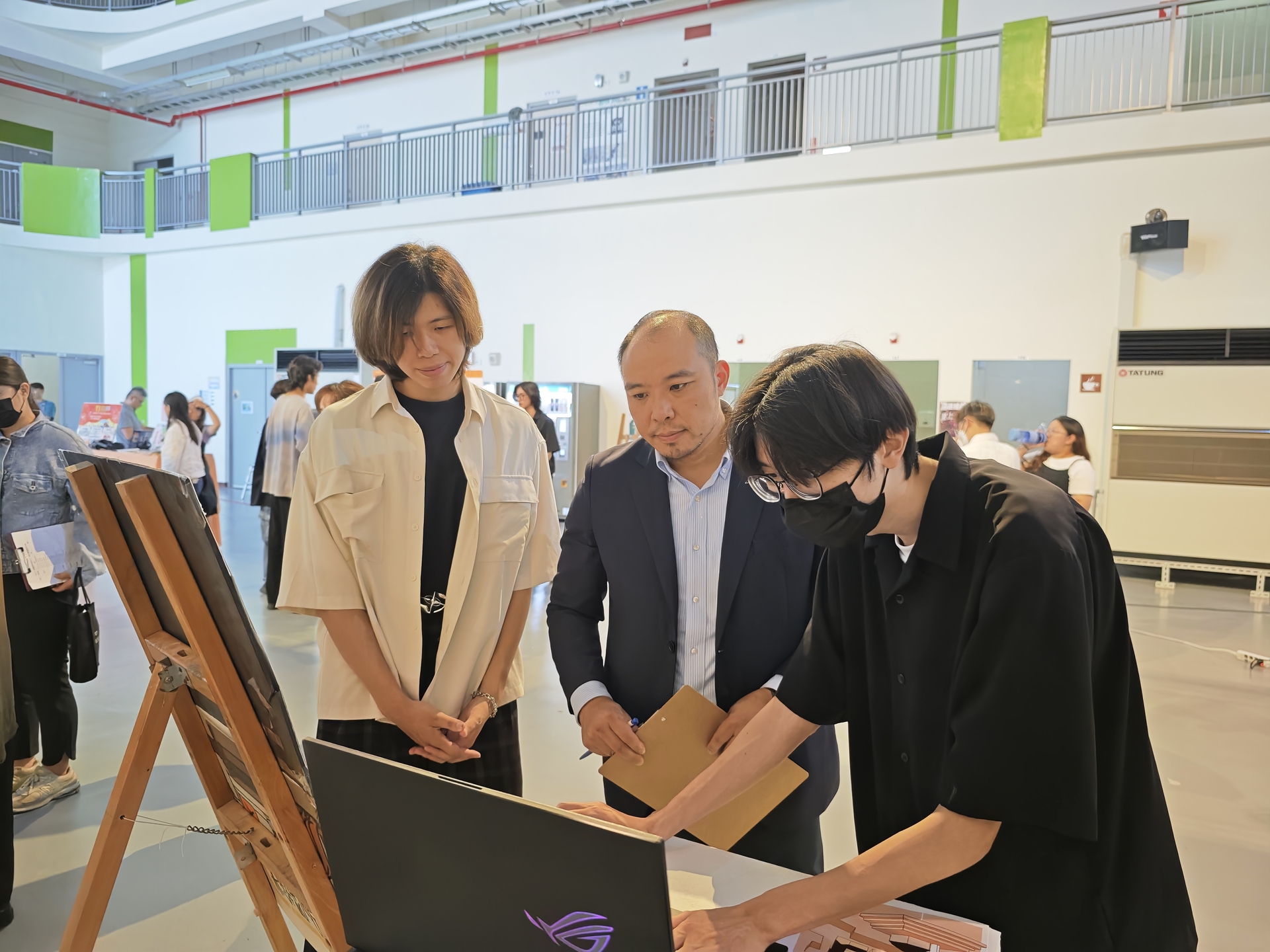 藝創系期末成果展「遊於虛實」010