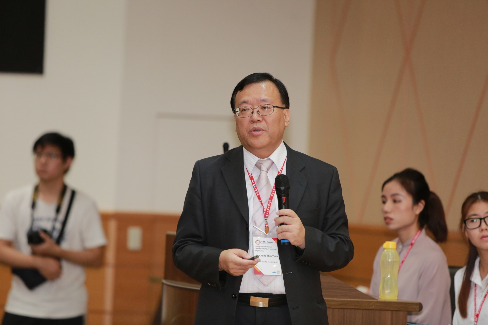 中山大學特聘教授袁中新分享高市環保局長任內推動成果圖片