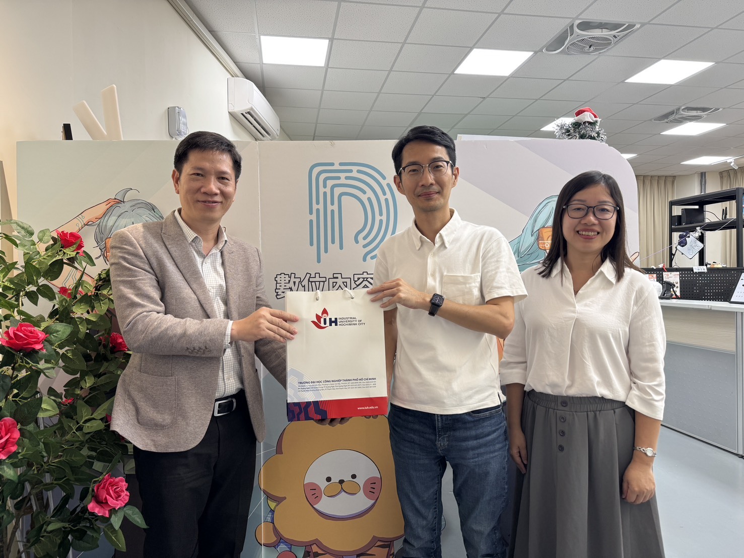 胡志明市工業大學研發長 Trinh Ngoc Nam 參訪高雄大學005圖片