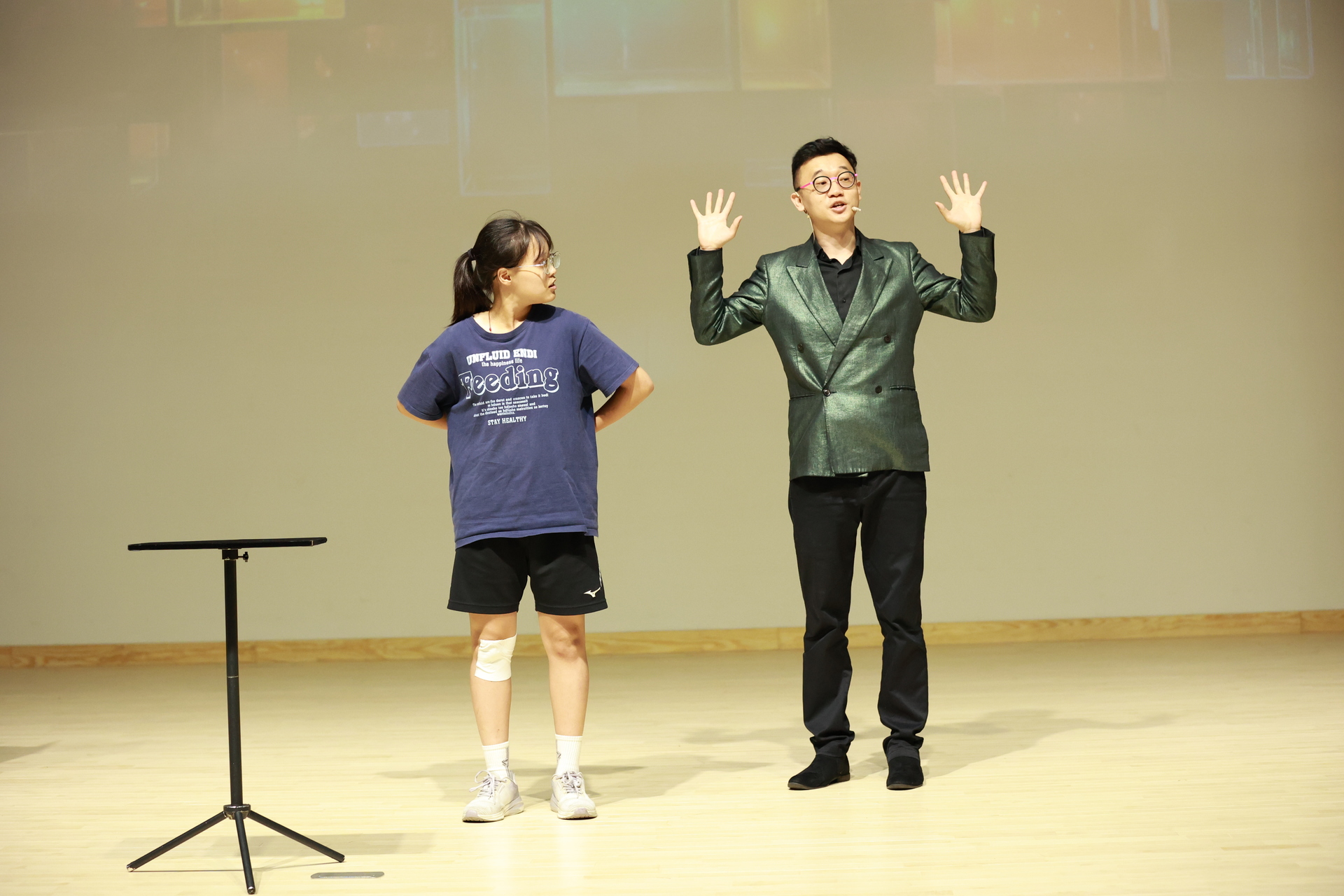高雄大學《卓越講座》邀國際魔術師黃柏翰談創作差異化與夢想實踐004