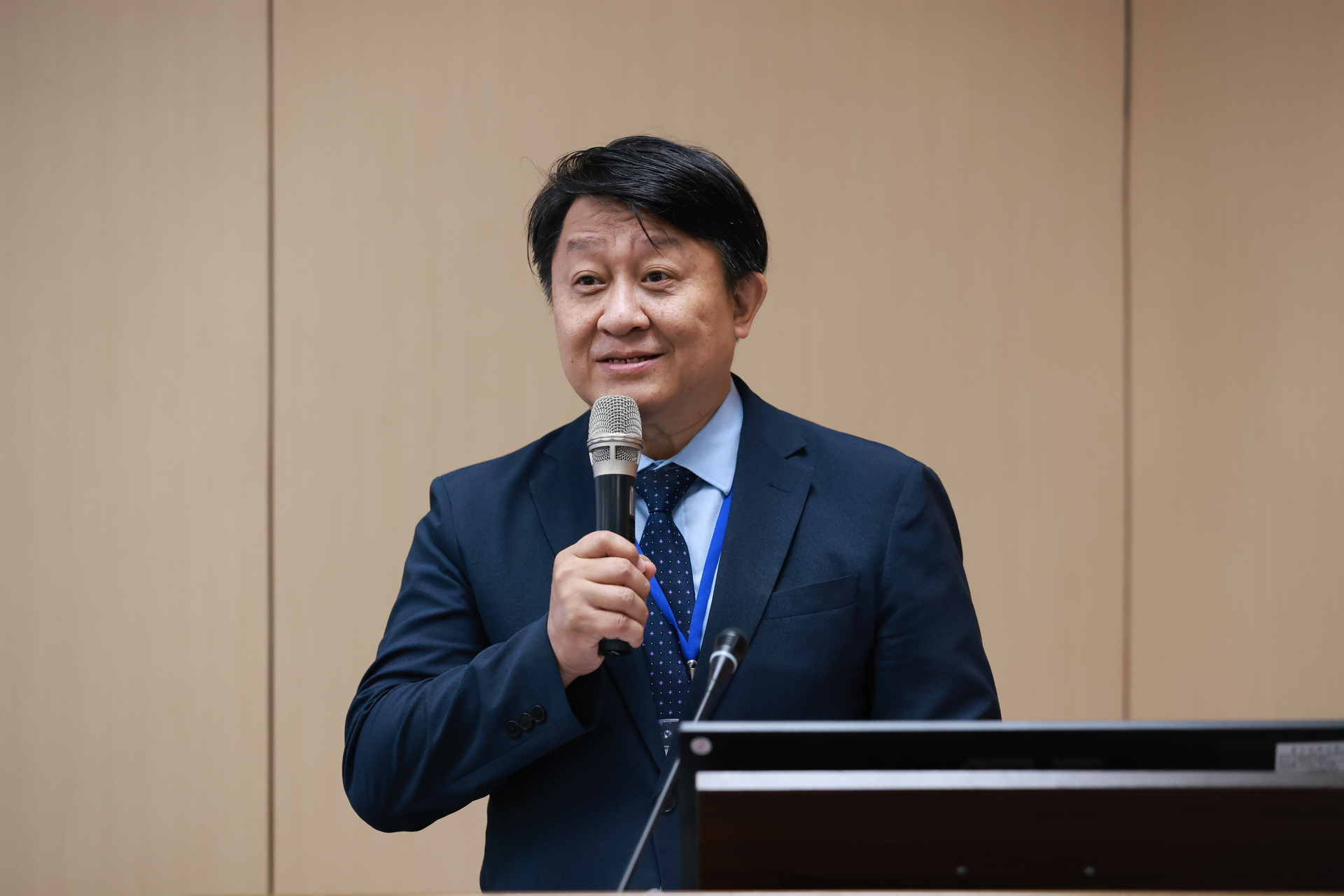 高雄大學政治法律學系主辦第三屆中東與非洲國際研討會，以「鑲嵌的危機與重建：全球秩序下的中東與非洲治理」為主題002