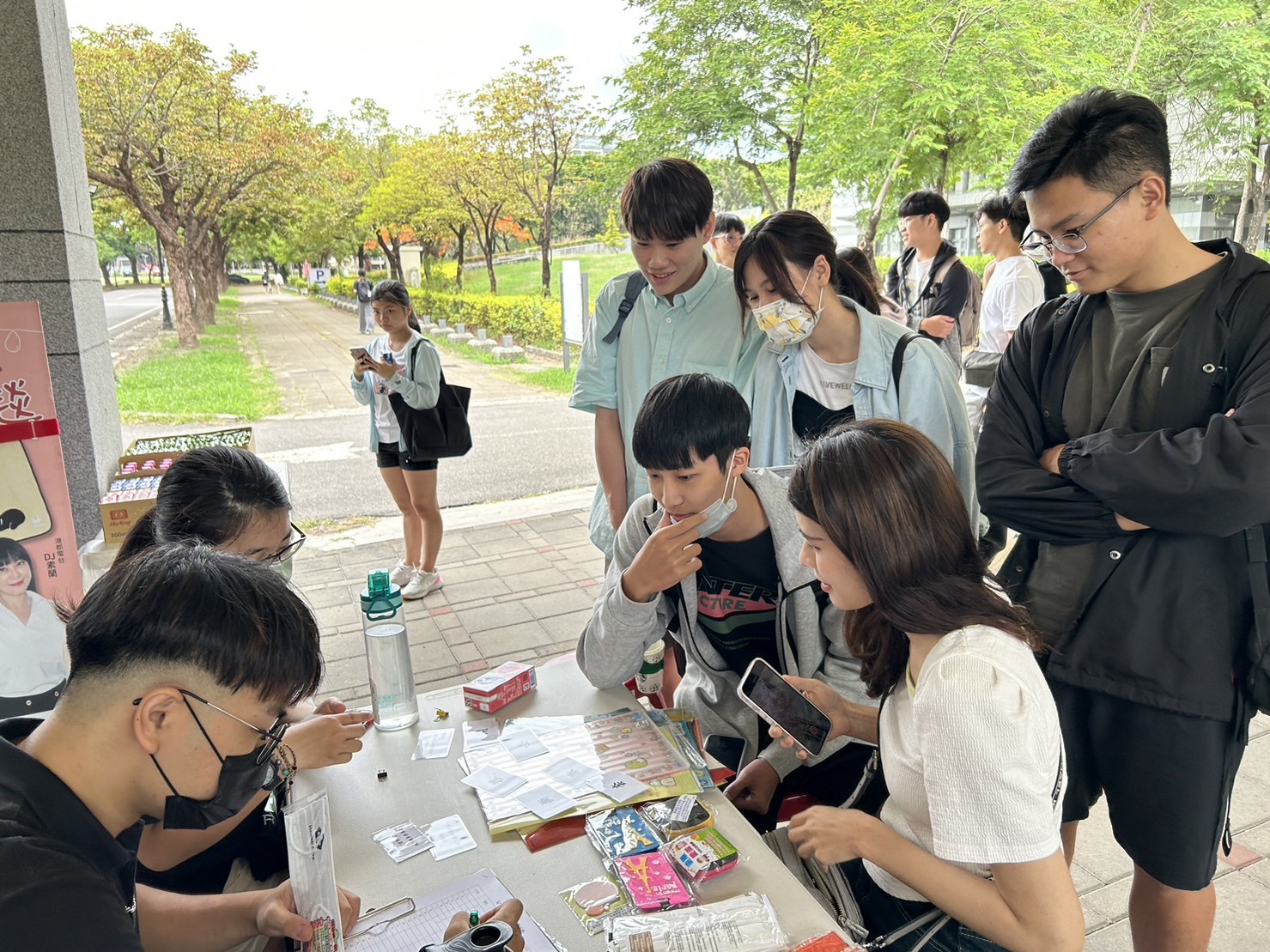 國立高雄大學這學期二度舉辦「校園愛心捐血」做公益國立高雄大學這學期二度舉辦「校園愛心捐血」做公益004