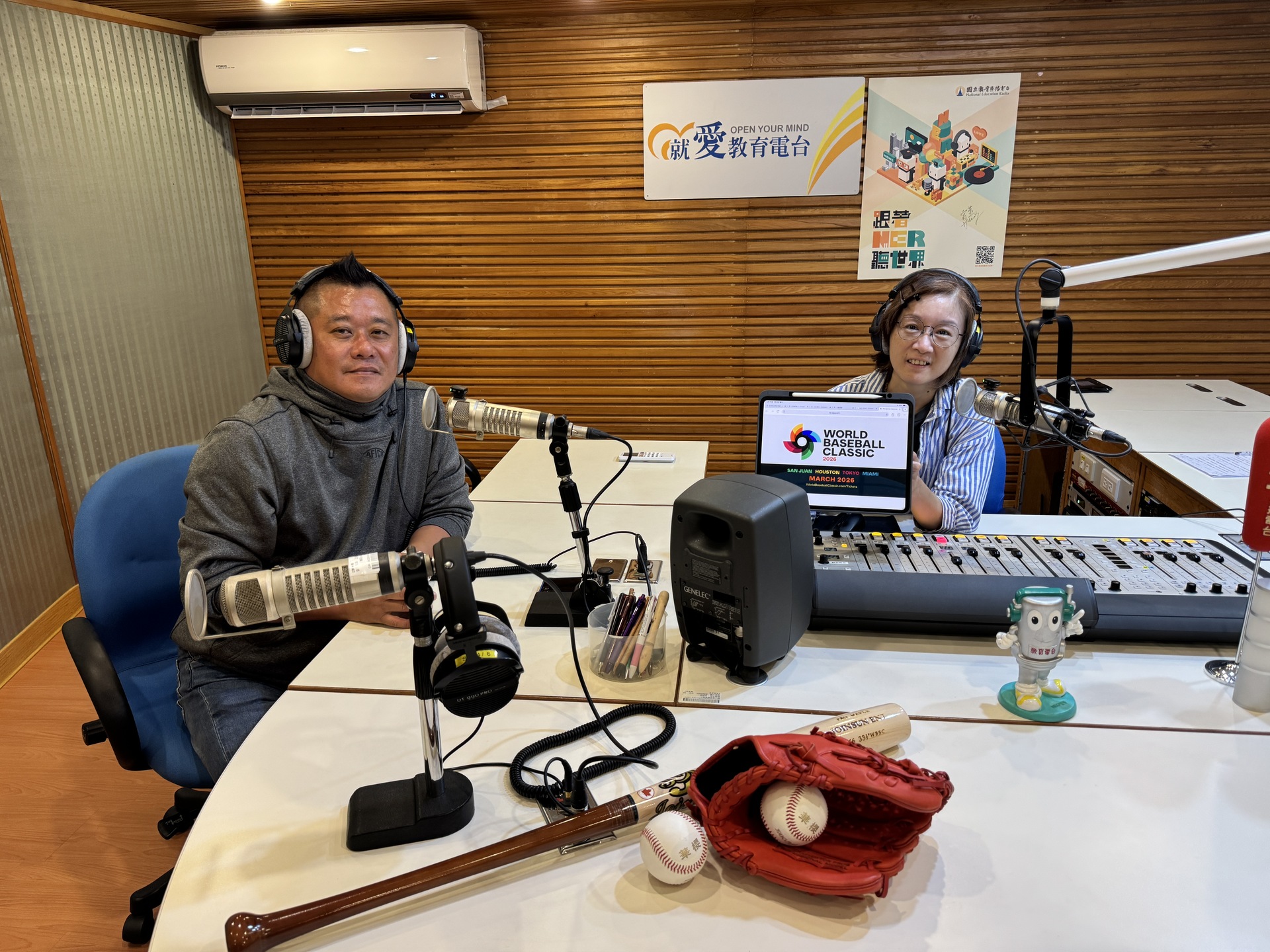 棒球校隊總教練林朝揚接受教廣高雄台《TeaTime時光》專訪談WBC_005