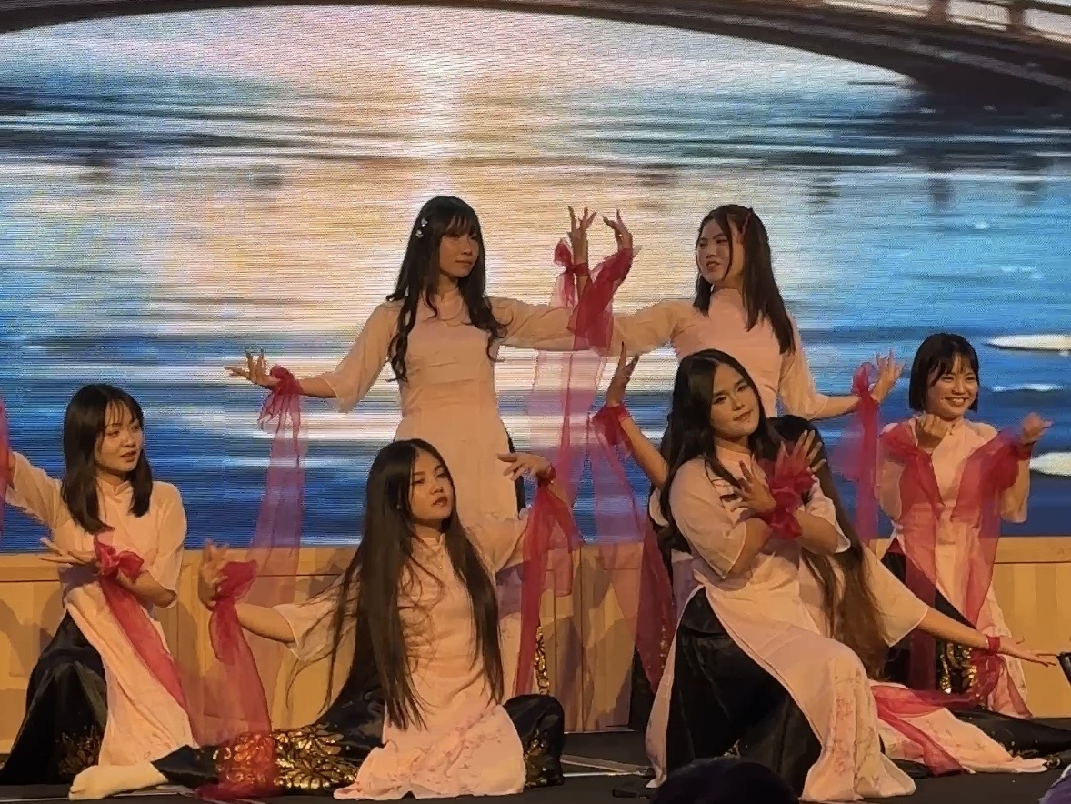 國際處為境外學生舉辦「馬到成功 KuKuda」新春聯歡晚會007圖片