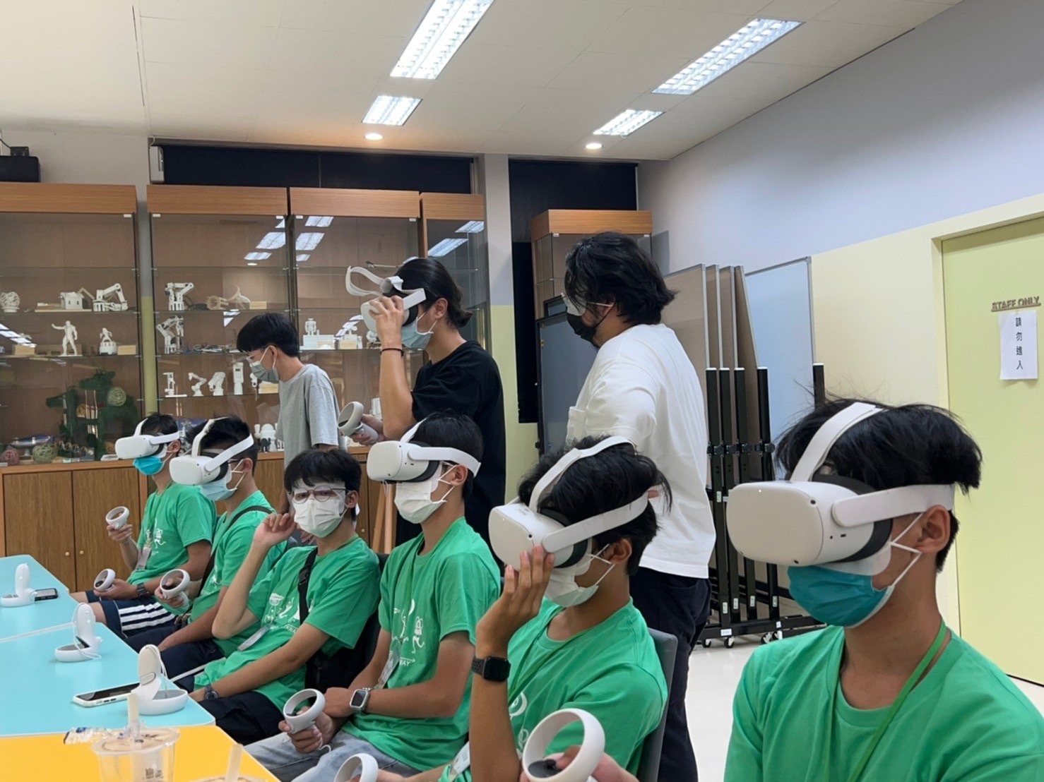 建築系、高市建築師公會合辦「暑期建築體驗營」 01