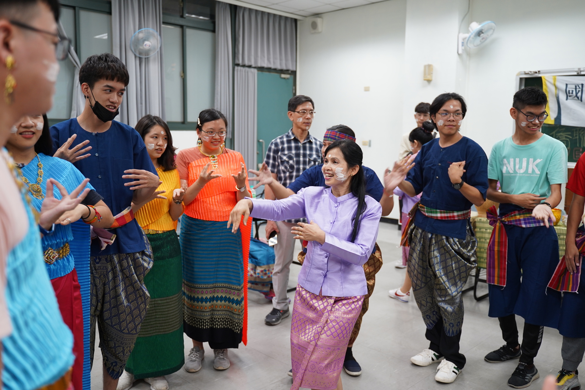 「新住民子女社」舉辦泰國新年「宋干節（Songkran）」慶祝活動12