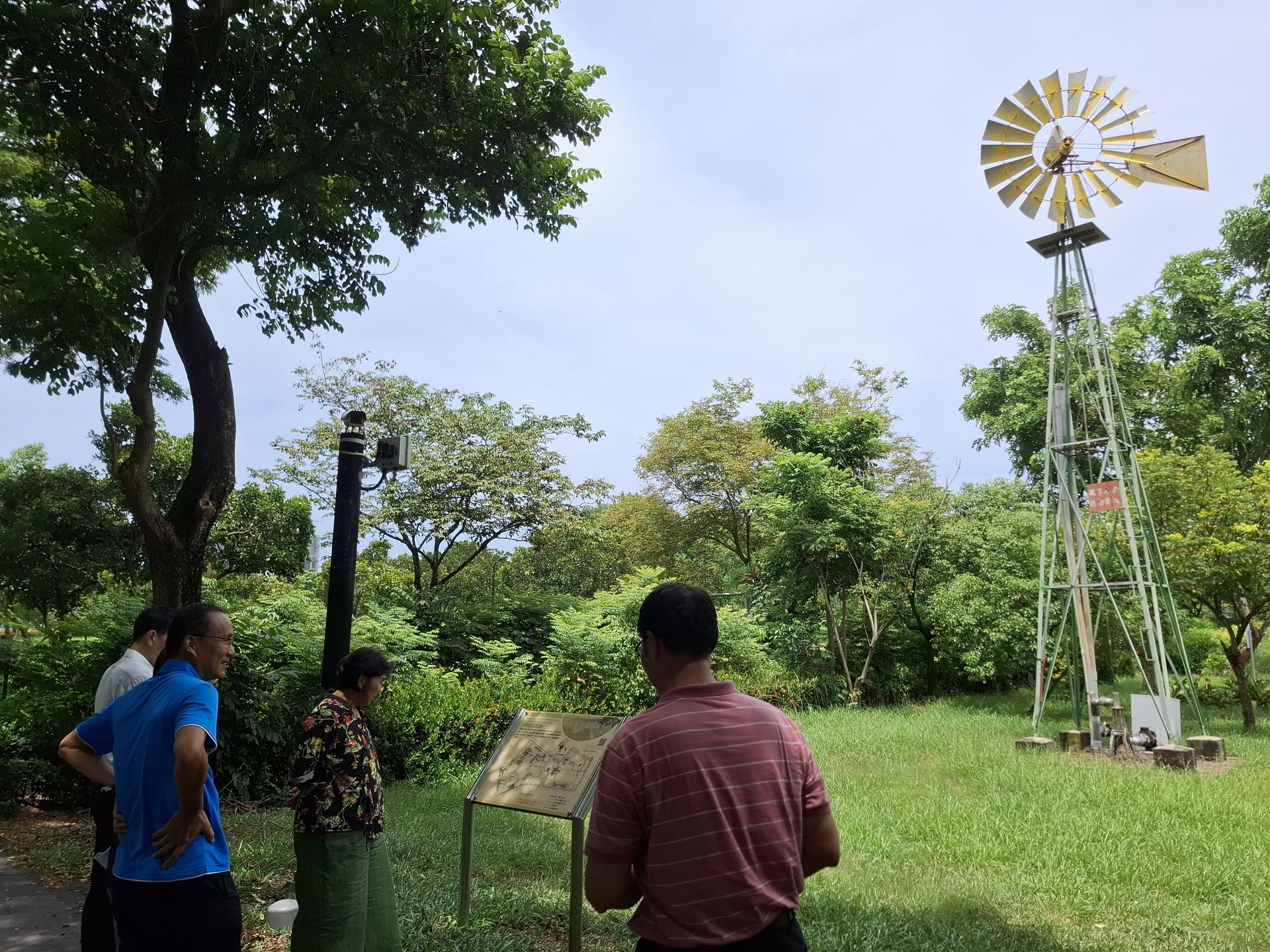 國立高雄大學永續校園成果持續獲得國際肯定，2026年「世界綠色大學評比」名列全球第128名。008