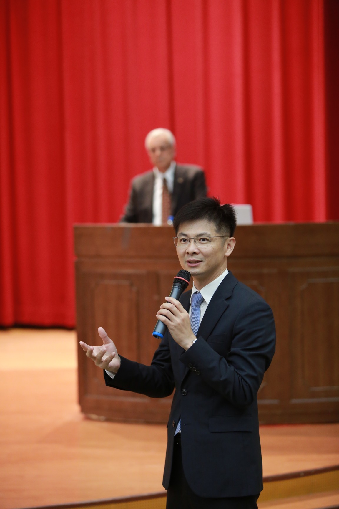 圖片說明