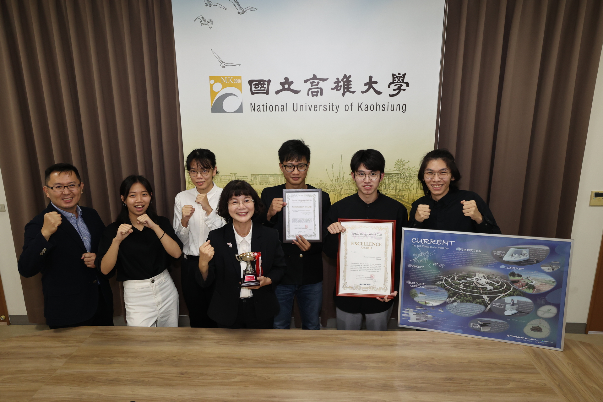Teachers and students of XR Micro-learning Program went to Japan to join VDWC 02