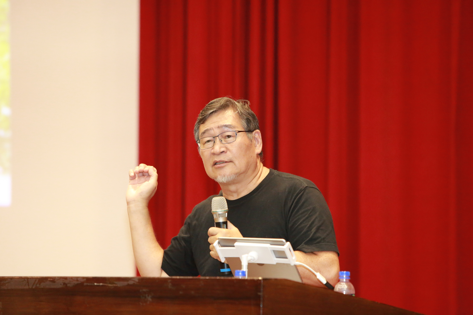 金鐘主持人兼作家王浩一演講03