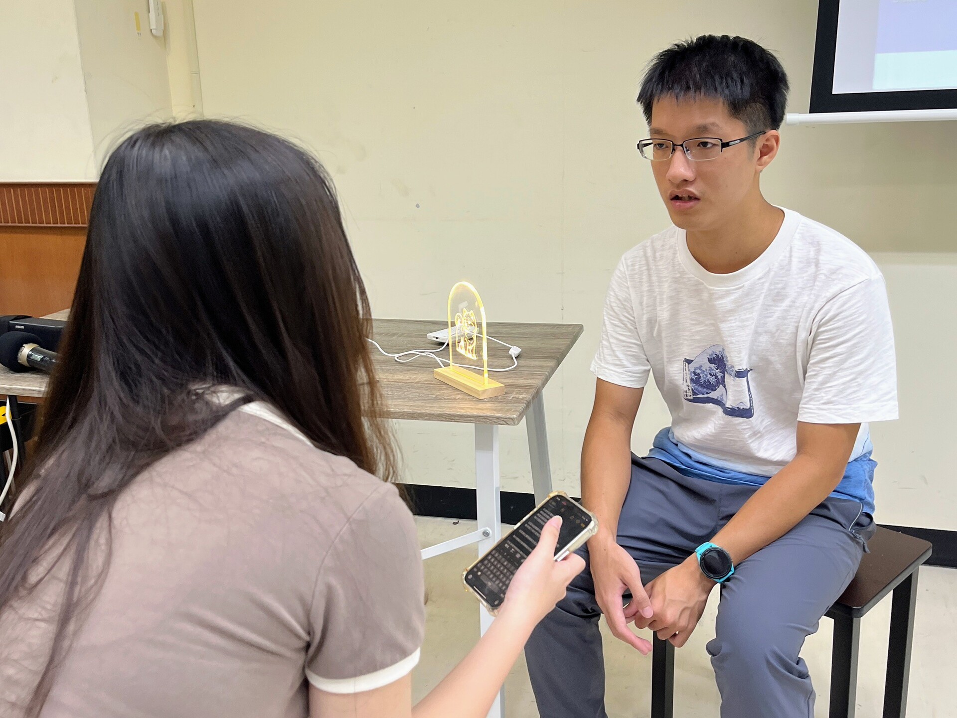 【大學入門】探索課程「成為創客玩家:微光印記・雷切小夜燈」003圖片