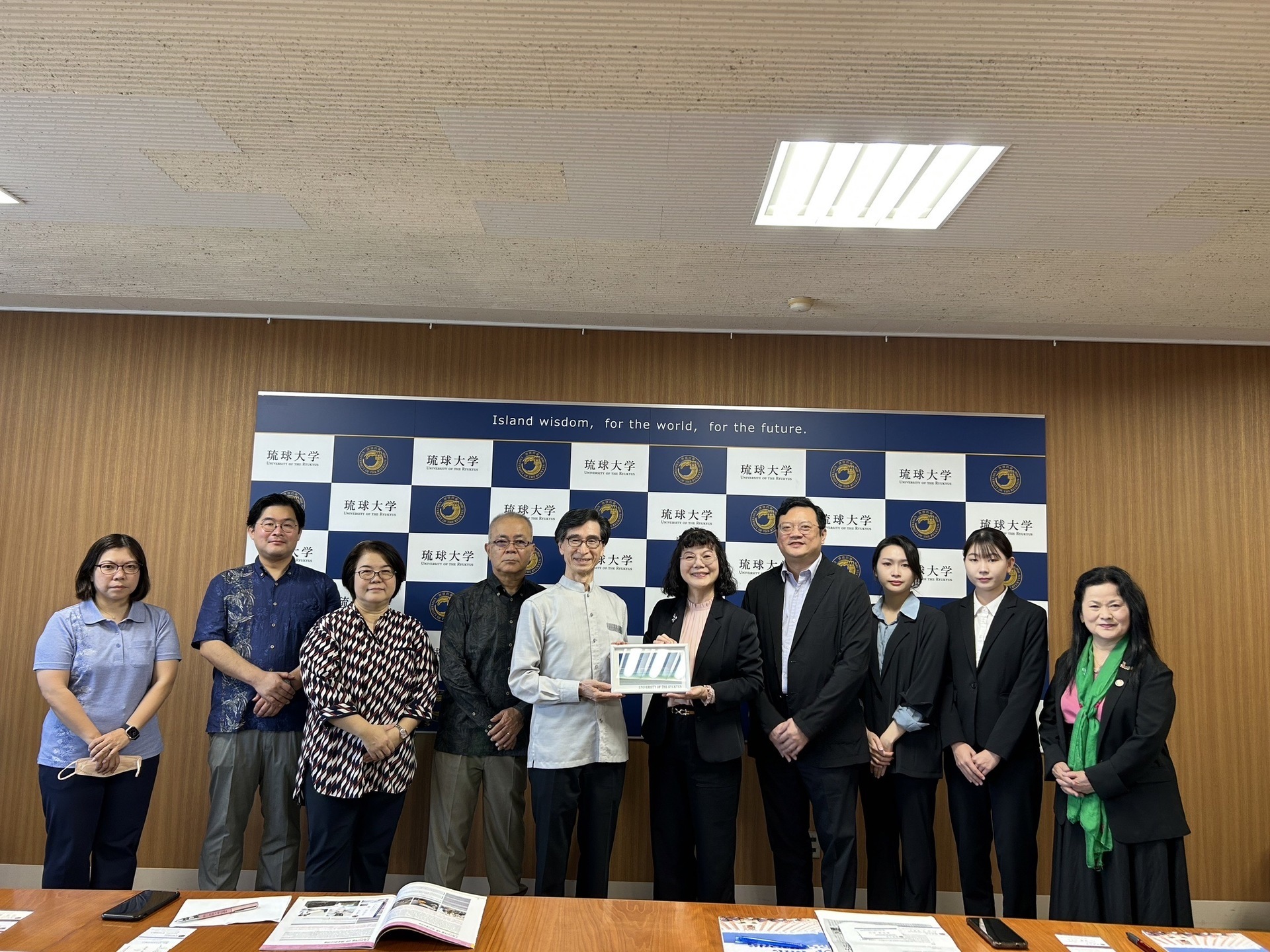 The president of the National University of Kaohsiung (NUK), Yueh-Tuan Chen, led a delegation to Japan, resulting in fruitful exchanges and accomplishments. 002