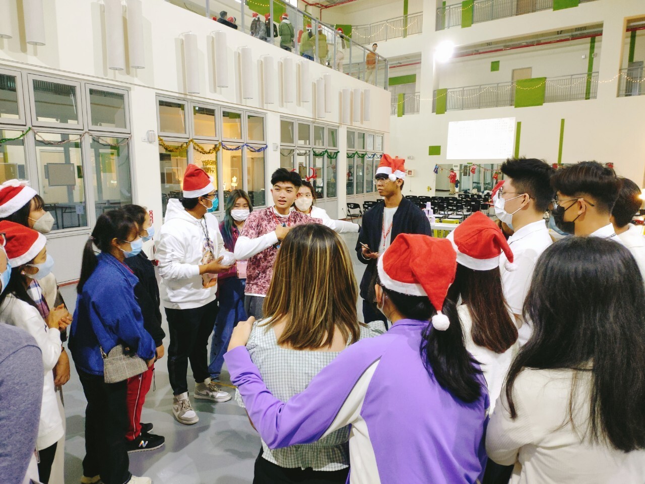 高雄大學境外生 歡樂耶誕晚會_12