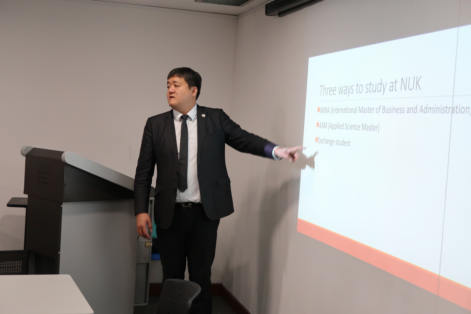 Student Visit to Colombia! The Only Risk is Wanting to StayImage