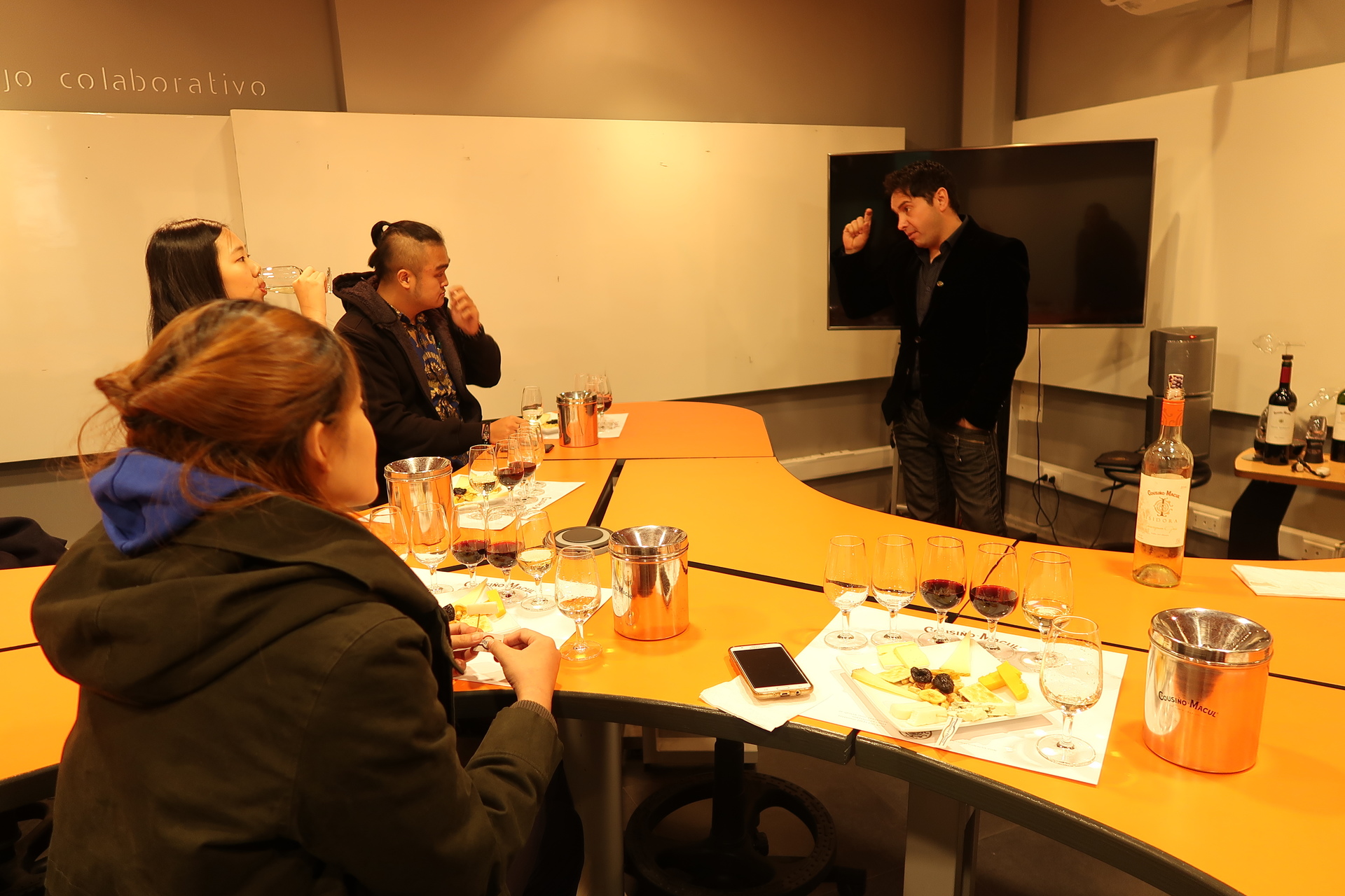 Tasting Wine in Chile!! Mobility Course in Chile Part2: Wine Industry and Strategic ManagementImage