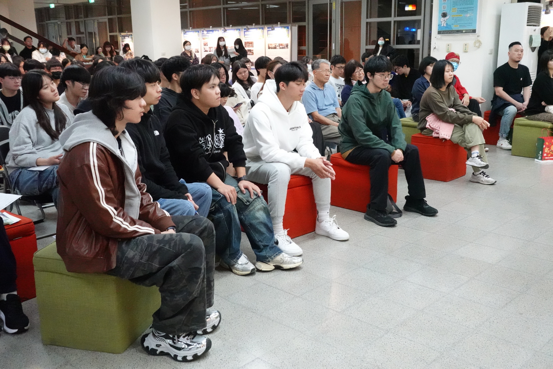 通識中心永續教育成果展暨Cafe Philo音樂會009圖片