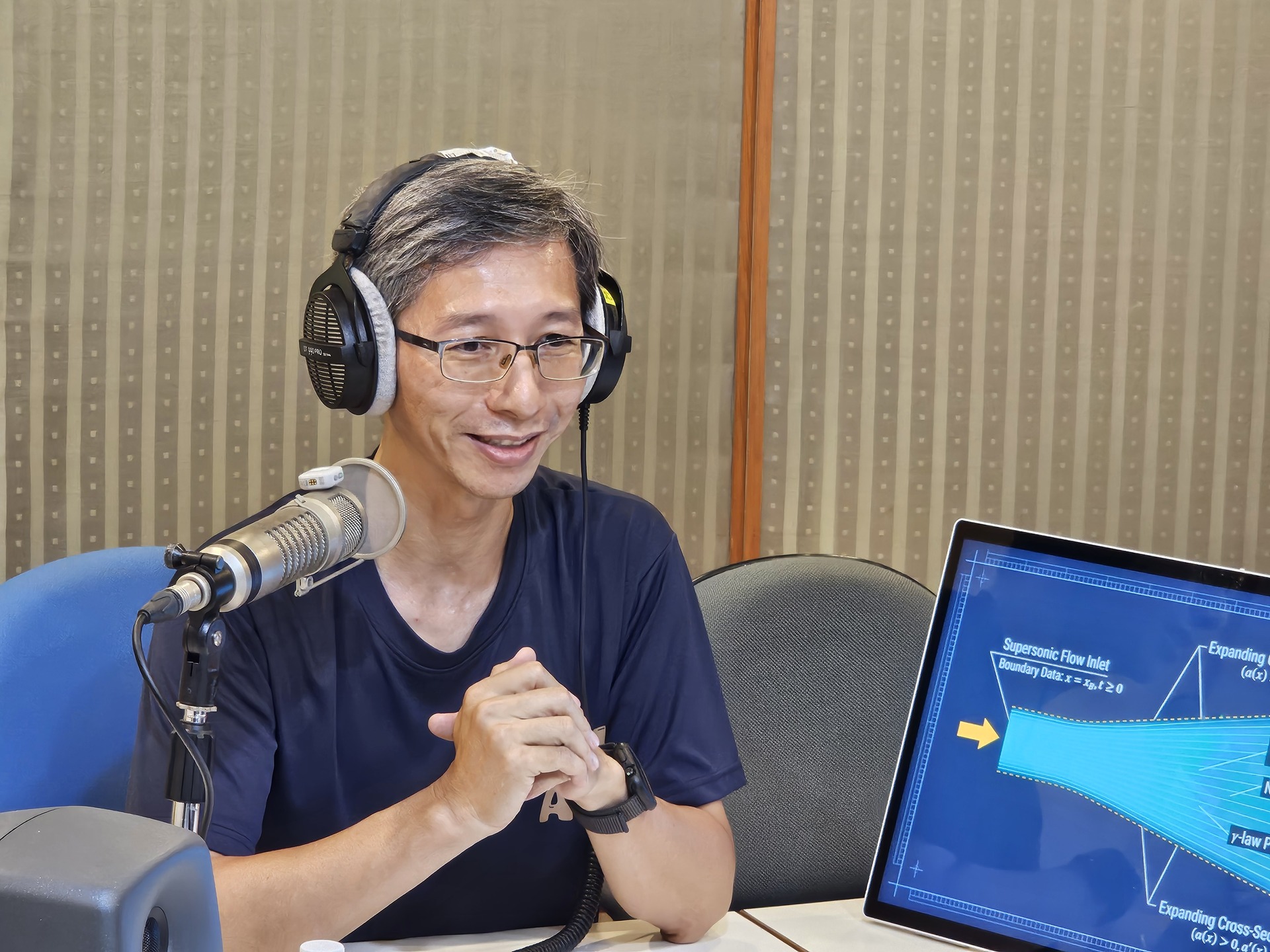 高雄大學應用數學系系主任林英杰接受教廣高雄台專訪007