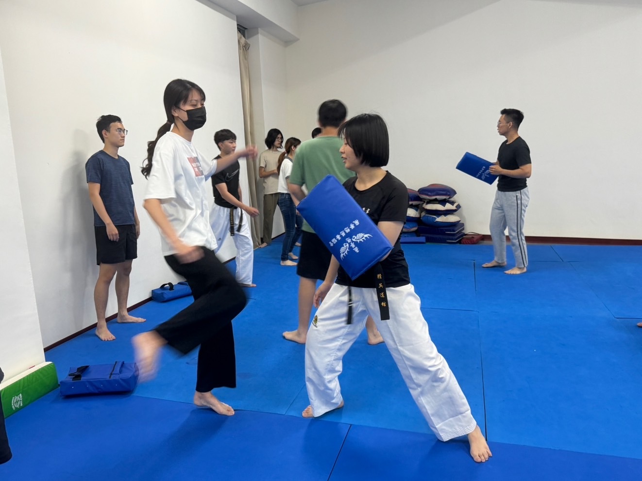 跆拳道愛好者重組社團、實踐習武精神006