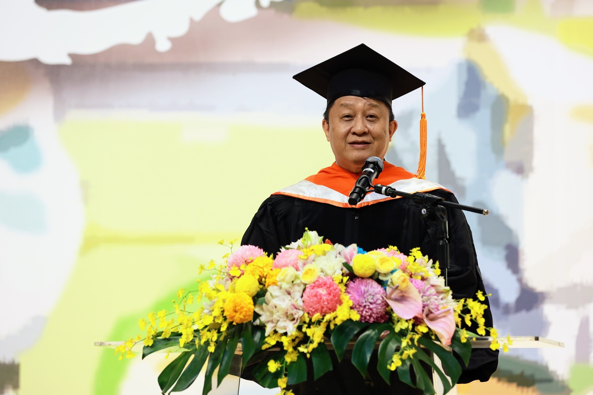 NUK's 22nd Commencement: Carry Courage, Embrace Sustainability, and Light the Way for Others 002Image