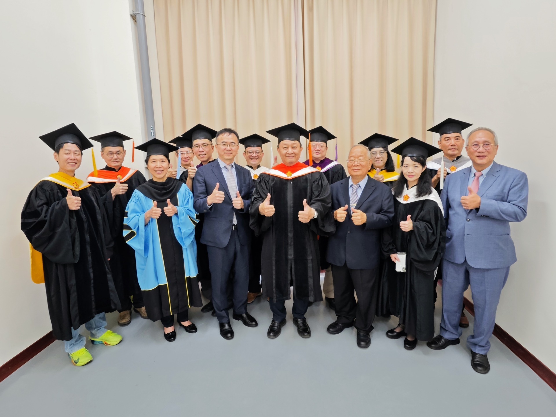 NUK's 22nd Commencement: Carry Courage, Embrace Sustainability, and Light the Way for Others 015Image