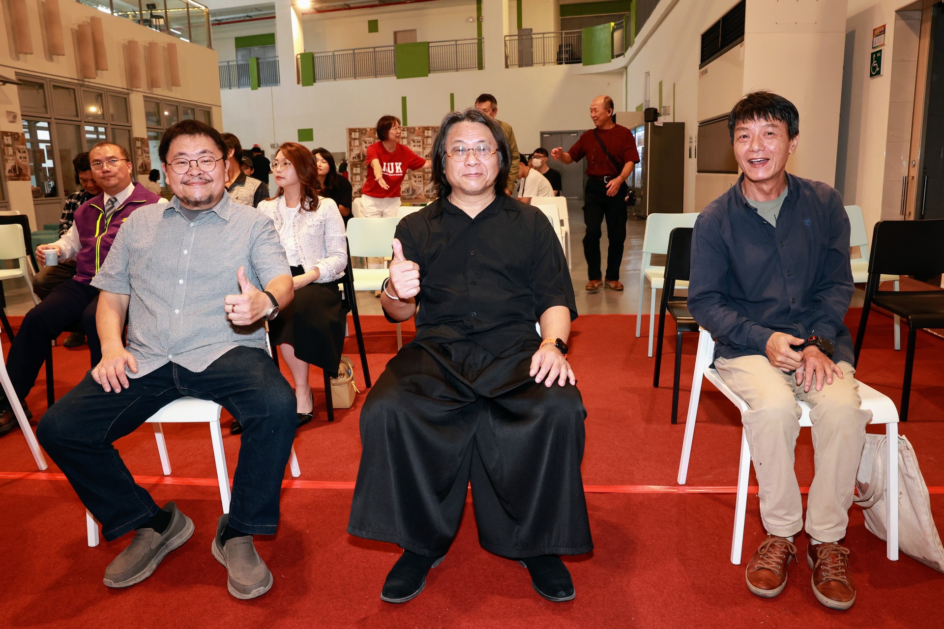 藝創系賴廷鴻、沈明旺、陳冠勳3位教師舉辦「材．技．意」工藝創作聯展於校內活動中心藝文廳展出010