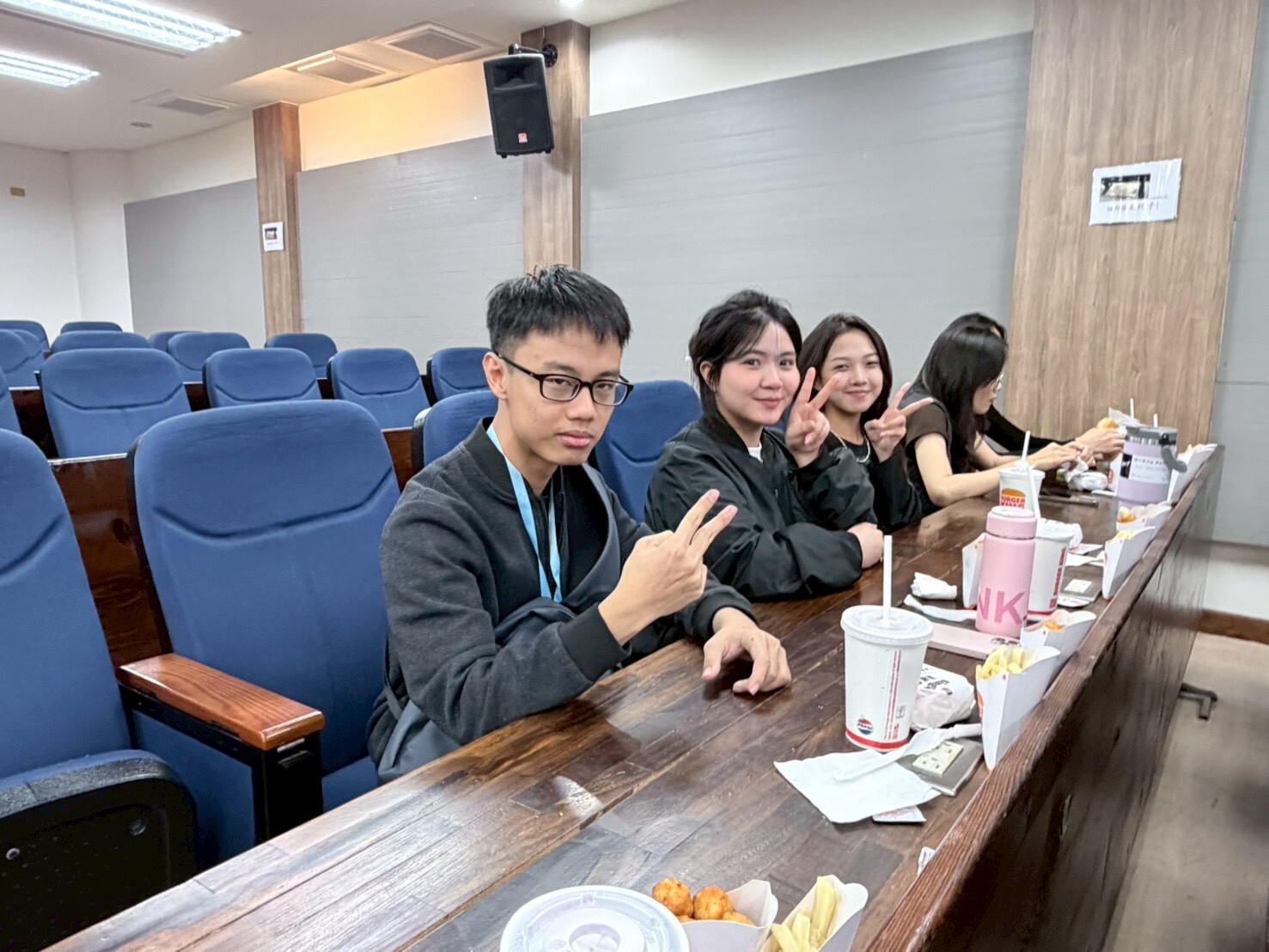 國際處國際專修部舉辦新生歡迎會007圖片