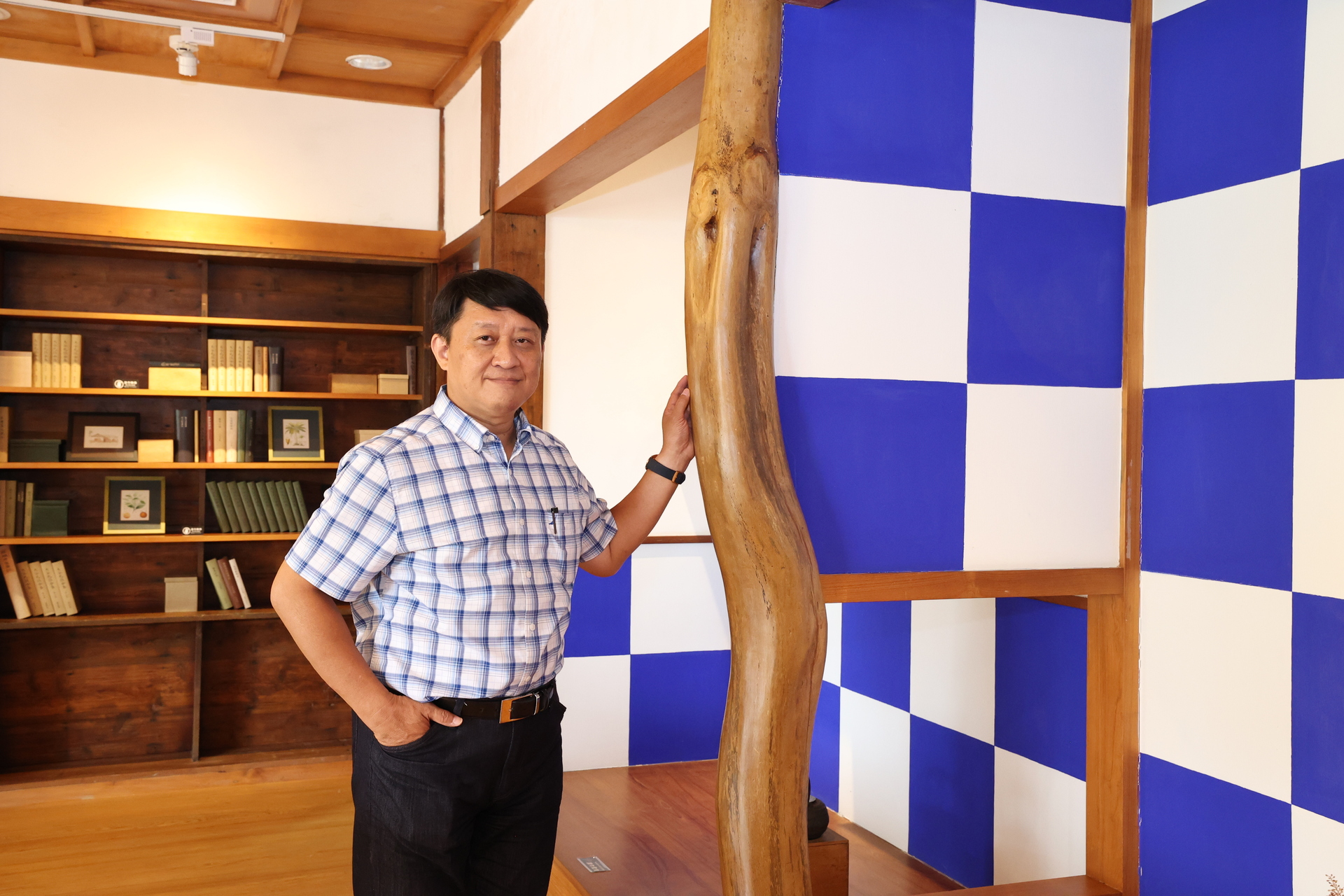 建築系教授陳啓仁榮獲「高雄文藝獎--文化資產類」肯定05
