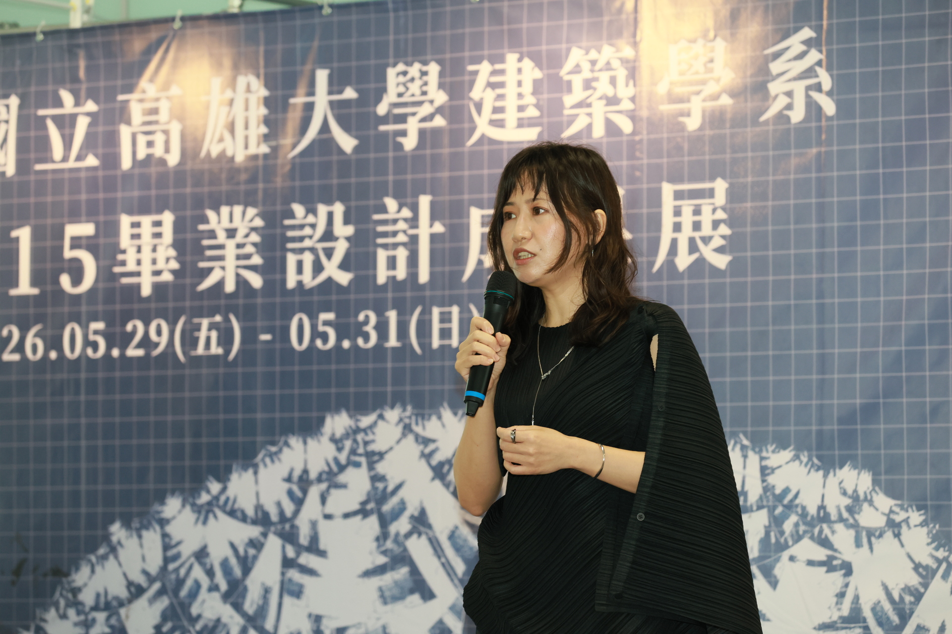 建築系115級畢業設計展進駐臺鐵高雄車站，學生作品走入城市公共空間007