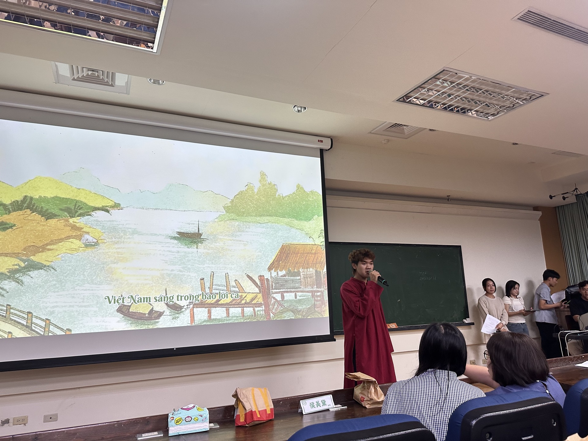 國際事務處舉辦國際專修部新生歡迎會 多國新生共襄盛舉 展現多元國際風采 007