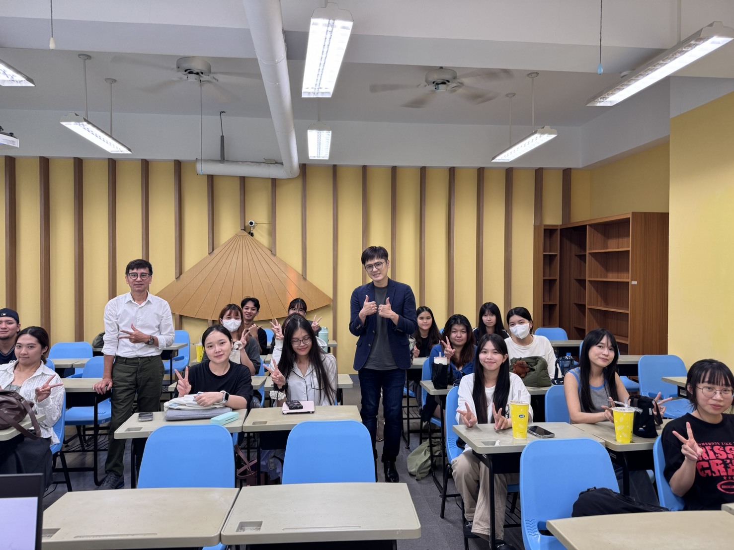 東語系副教授裴光雄,邀請嘉義大學中文系系主任林宏達專題演講001圖片
