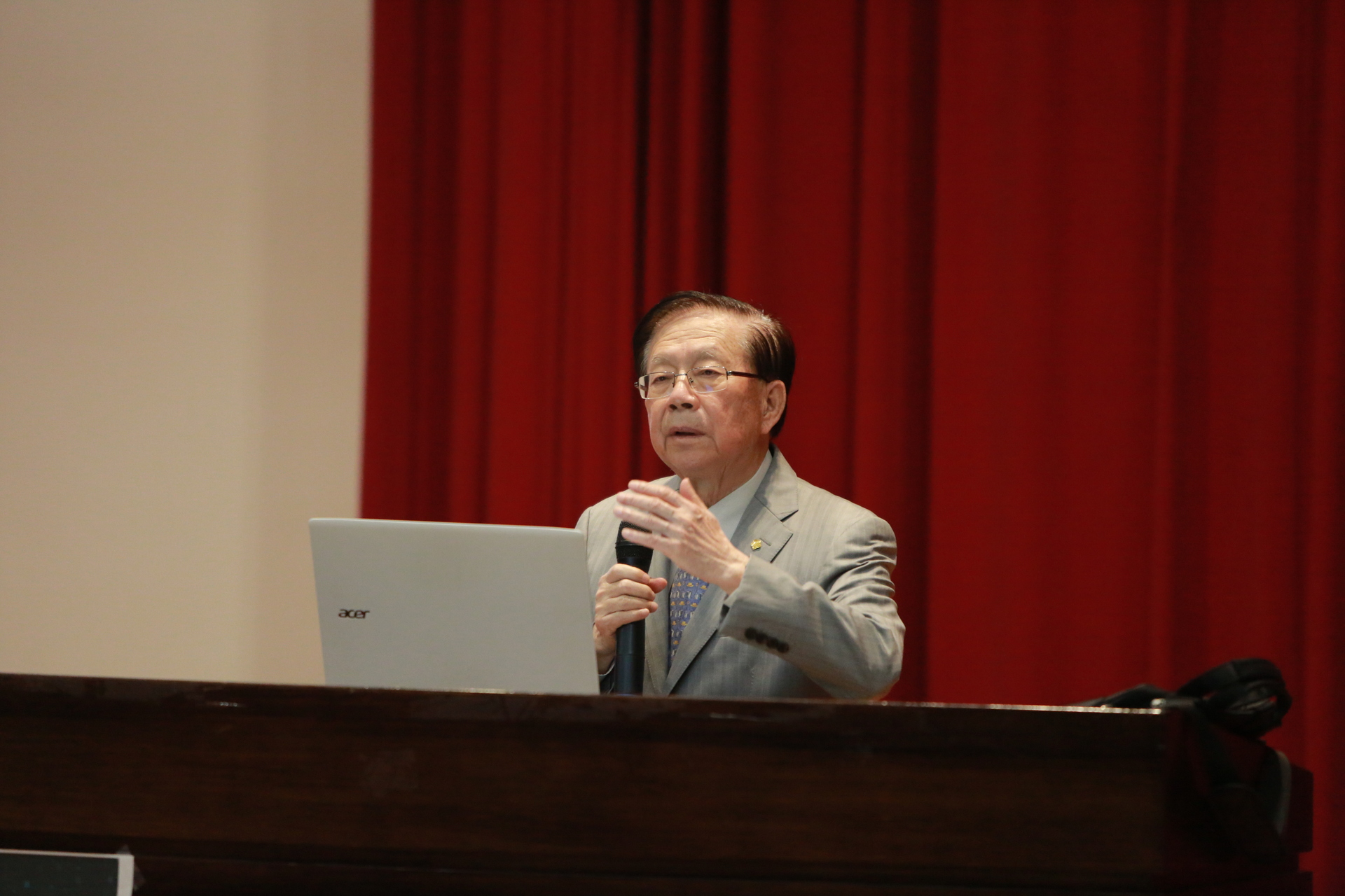 美中雙軌化新冷戰的局勢-我國的處境03