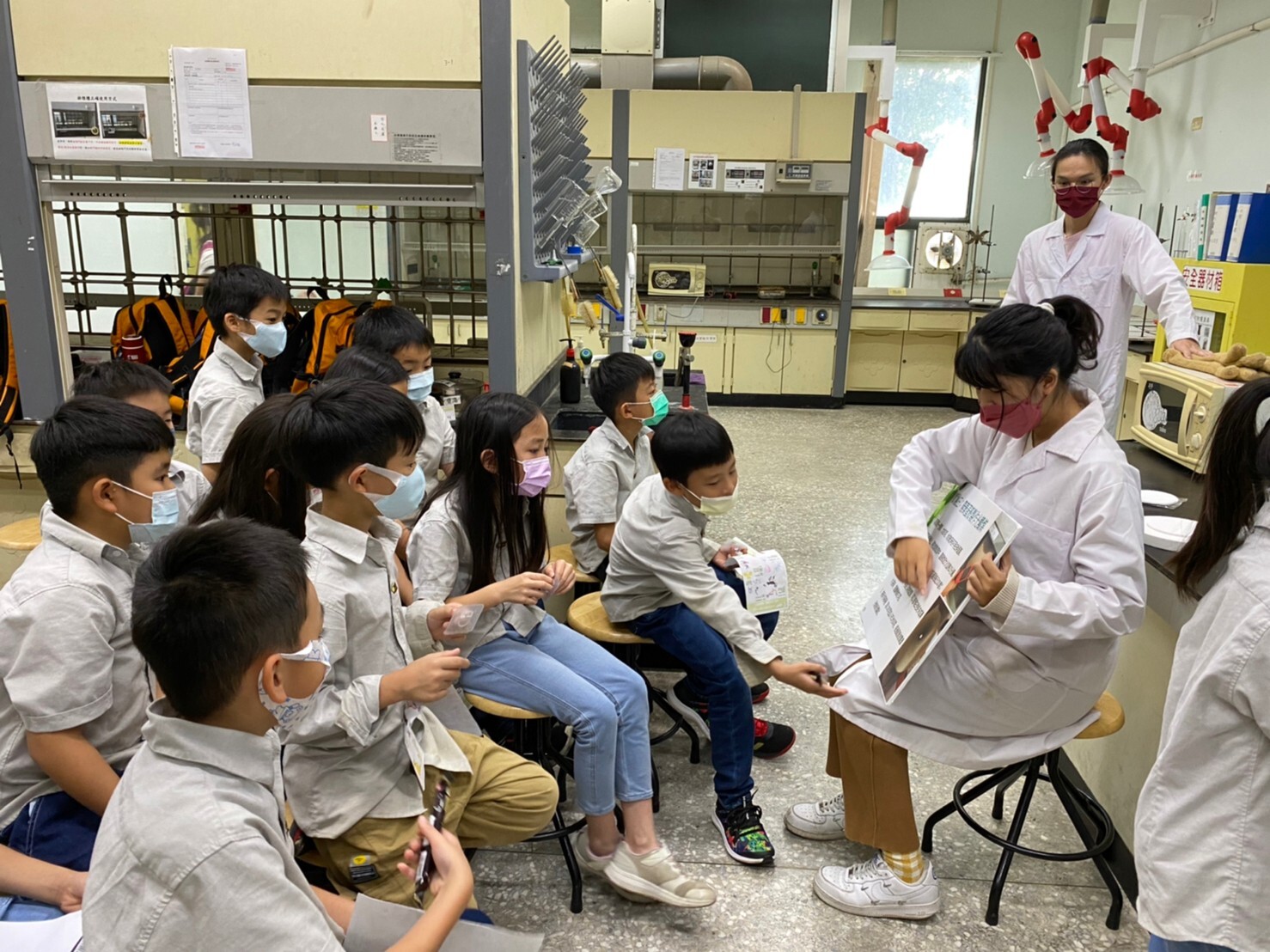 桃園諾瓦小學參訪高雄大學仿生中心05圖片