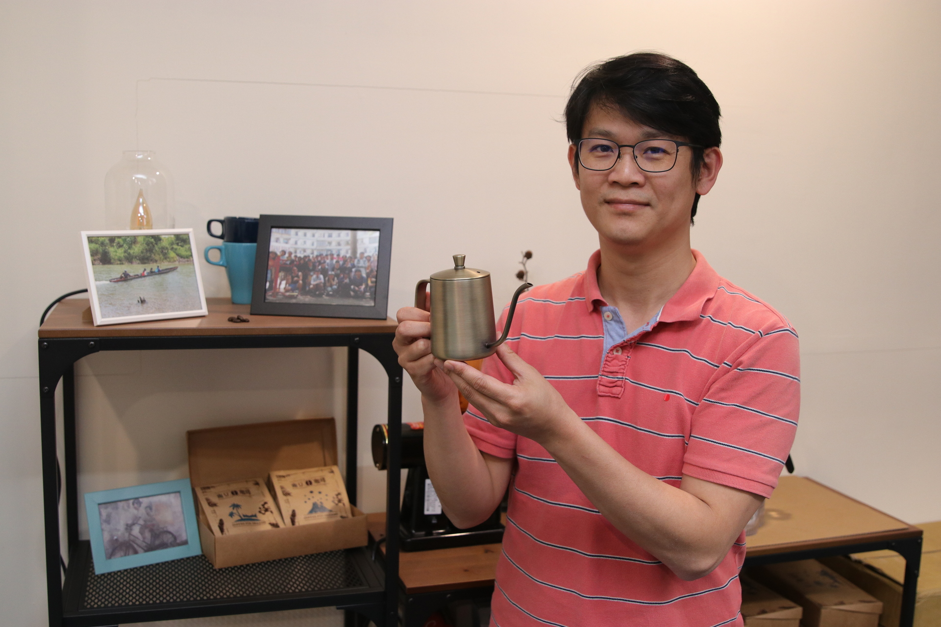 尤努斯社會企業研究中心主任、亞太工商管理學系副教授楊詠凱開設「咖啡四部曲」結合ＳＤＧ議題。