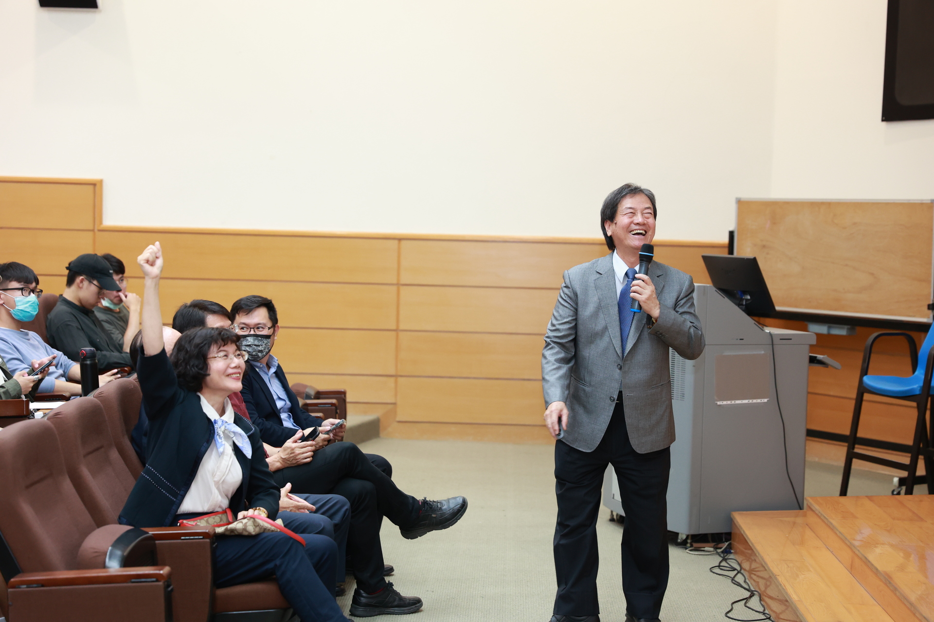 福貞控股董座李榮福 出席母校卓越講座 暢談人工智慧物聯網圖片