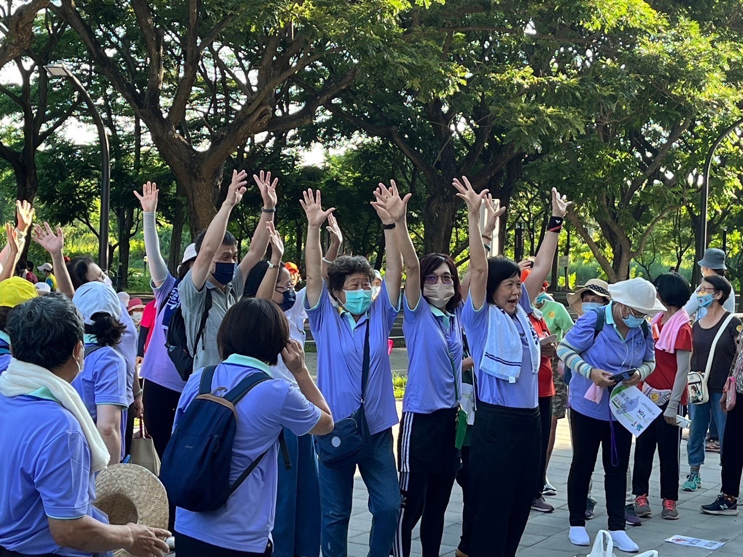 高雄大學校園23日舉辦「VEGRUN復蔬公益路跑」007