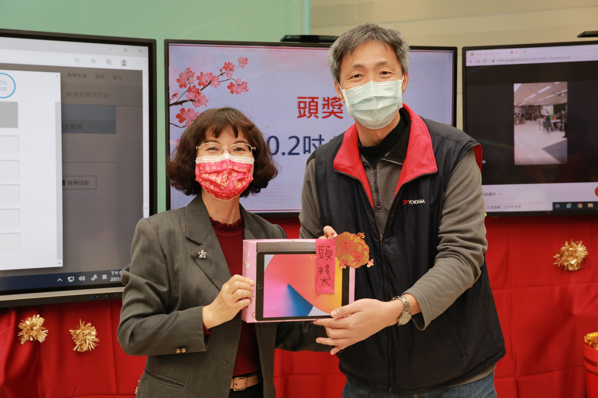 11.頭獎iPad-黃進富技正
