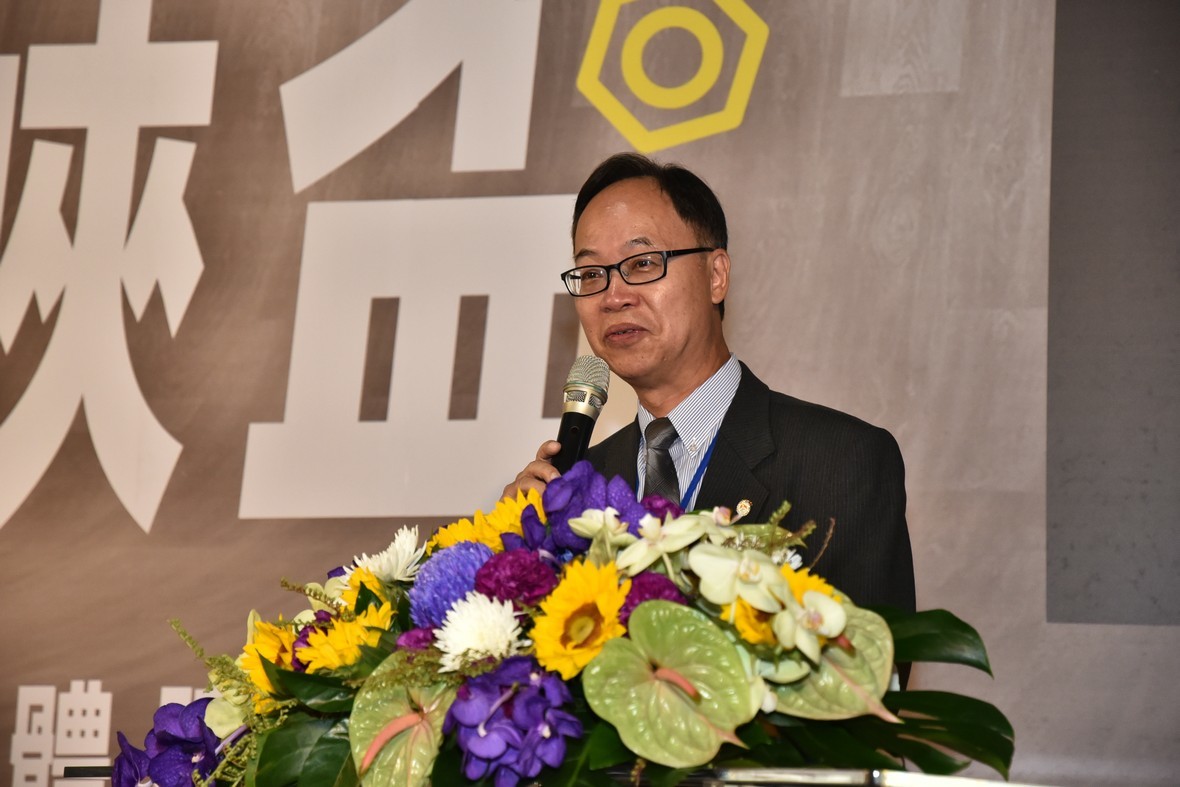 競賽承辦人、高雄大學建築系教授陳啟仁表示，該競賽從美學設計、選材加工、組裝到呈現，考驗學生理論、畫圖及實作等多元功力