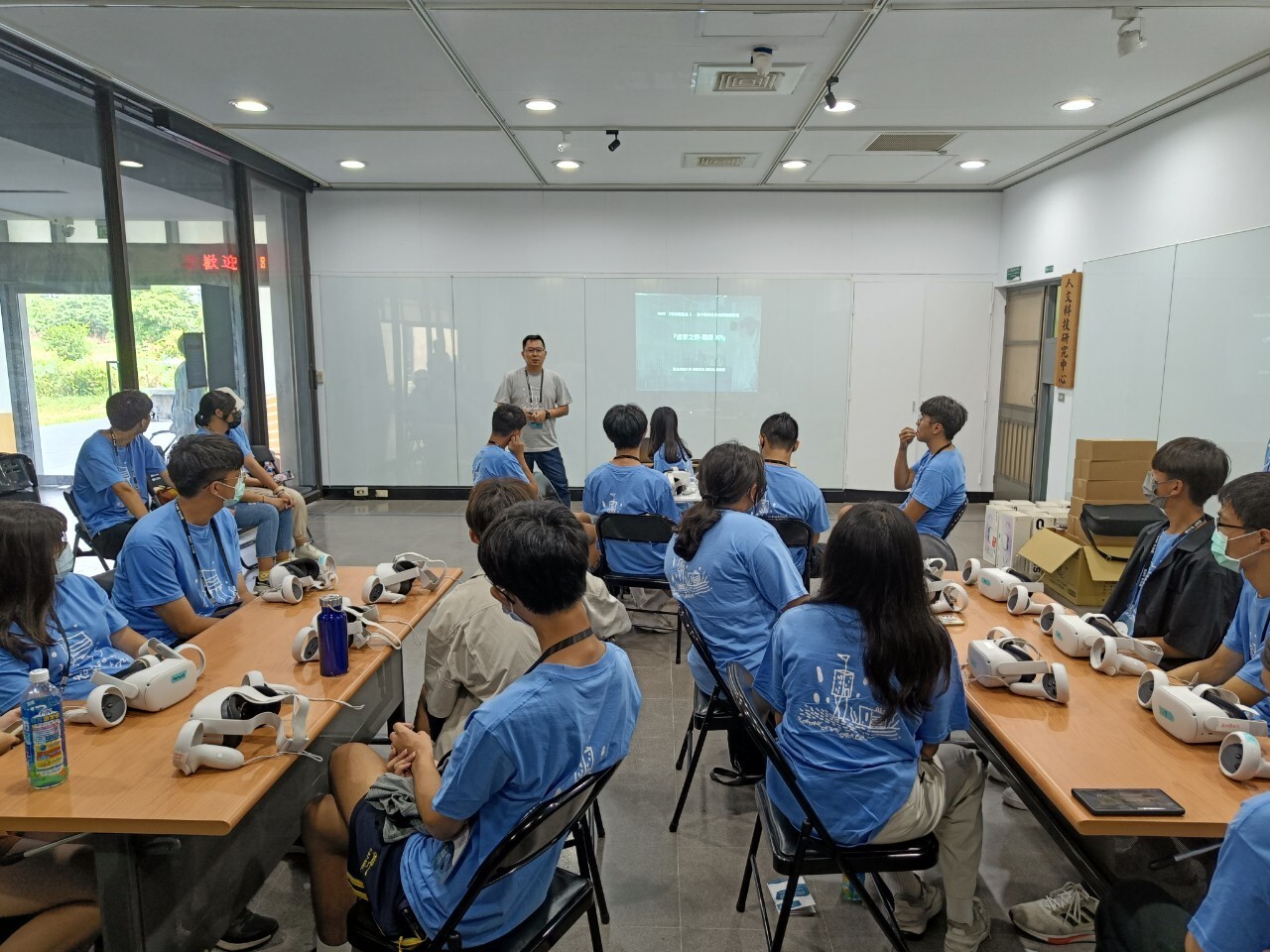 國立高雄大學建築學系、社團法人高雄市建築師公會共同舉辦高中（職）生暑期營隊007