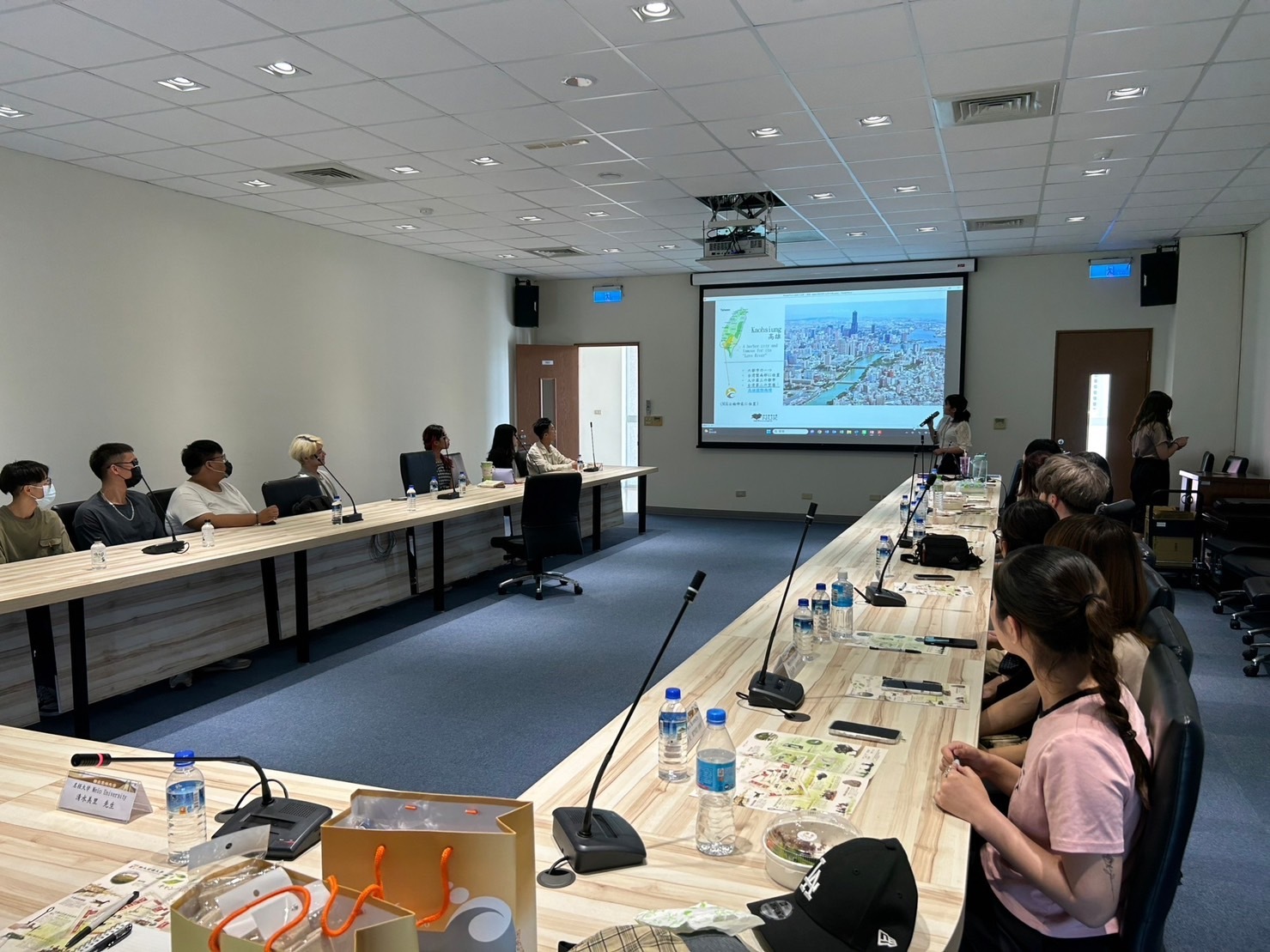 Professor Misato Shimizu and her visiting delegation visited the National University of Kaohsiung. 004