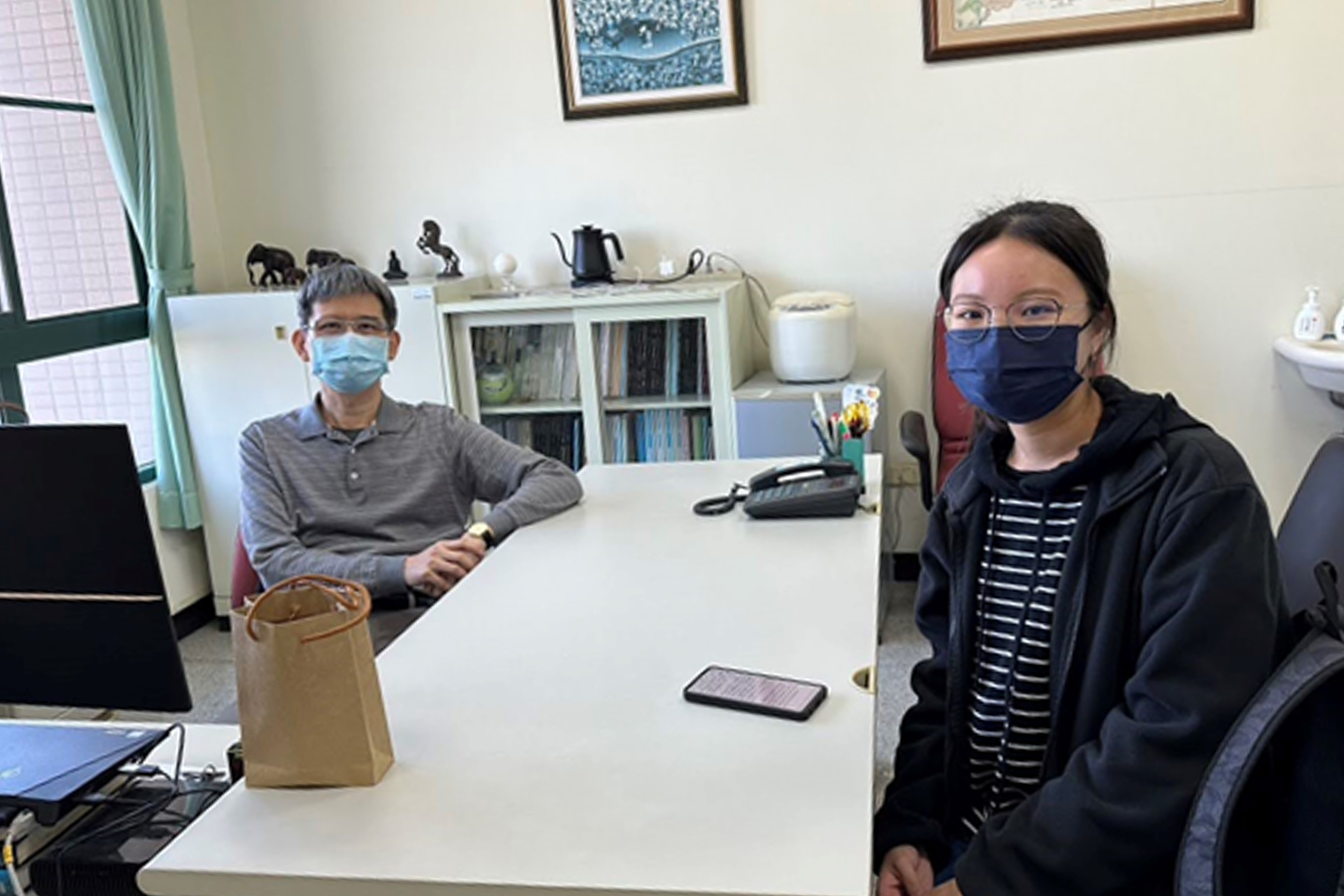 資管系教授郭英峰接受系上學生莊依庭專訪02
