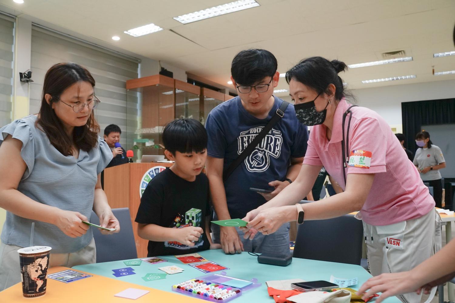 高雄大學攜手朝邦文教基金會  推動永續教育融入遊戲體驗004圖片